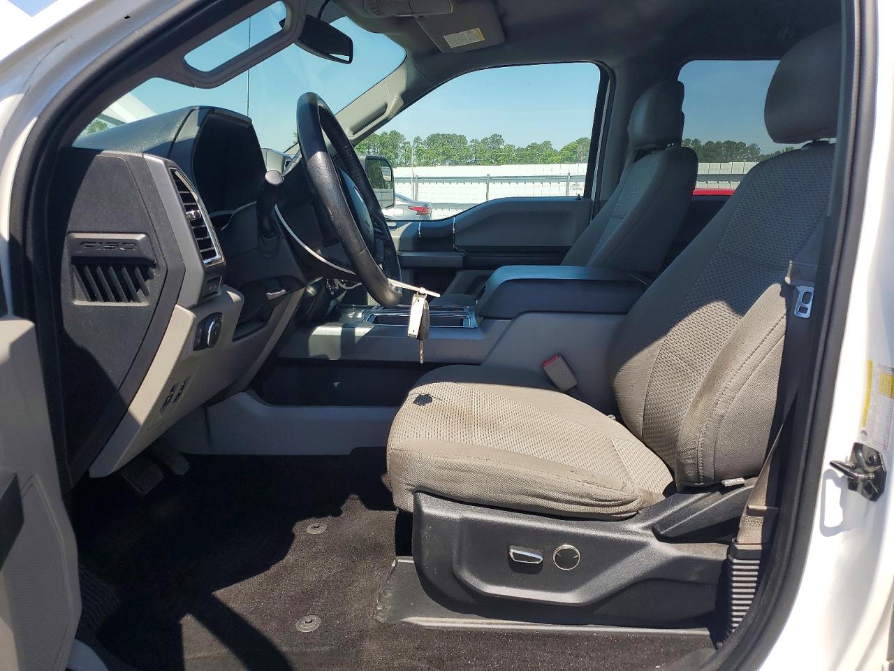 2015 Ford F150 Supercrew White vin: 1FTEW1EP6FFA11459