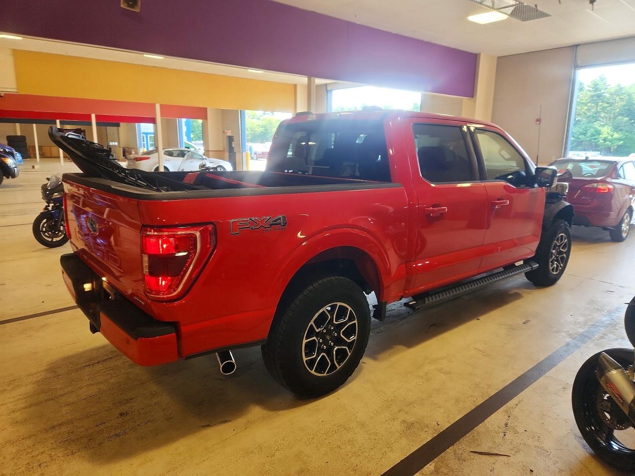 2023 Ford F150 Supercrew Red vin: 1FTEW1EP6PKD38615
