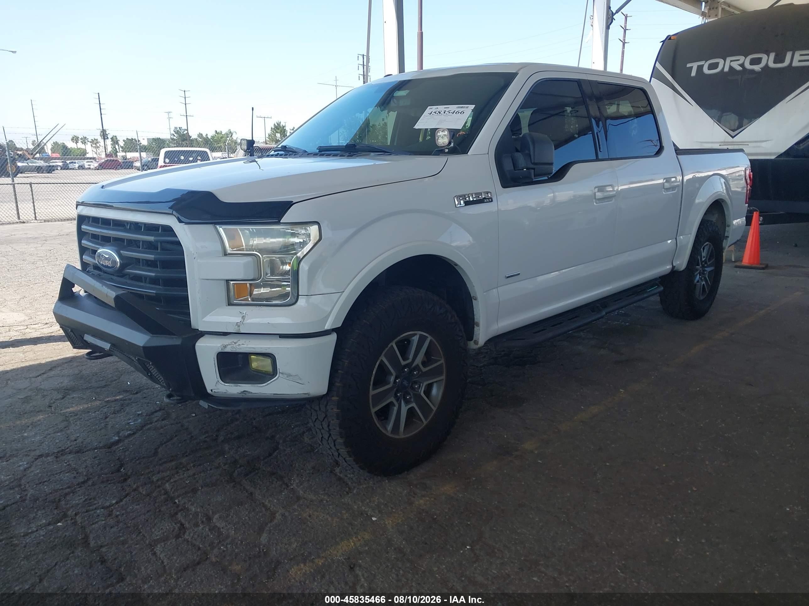 2015 Ford F-150 Xlt White vin: 1FTEW1EP7FKD72710