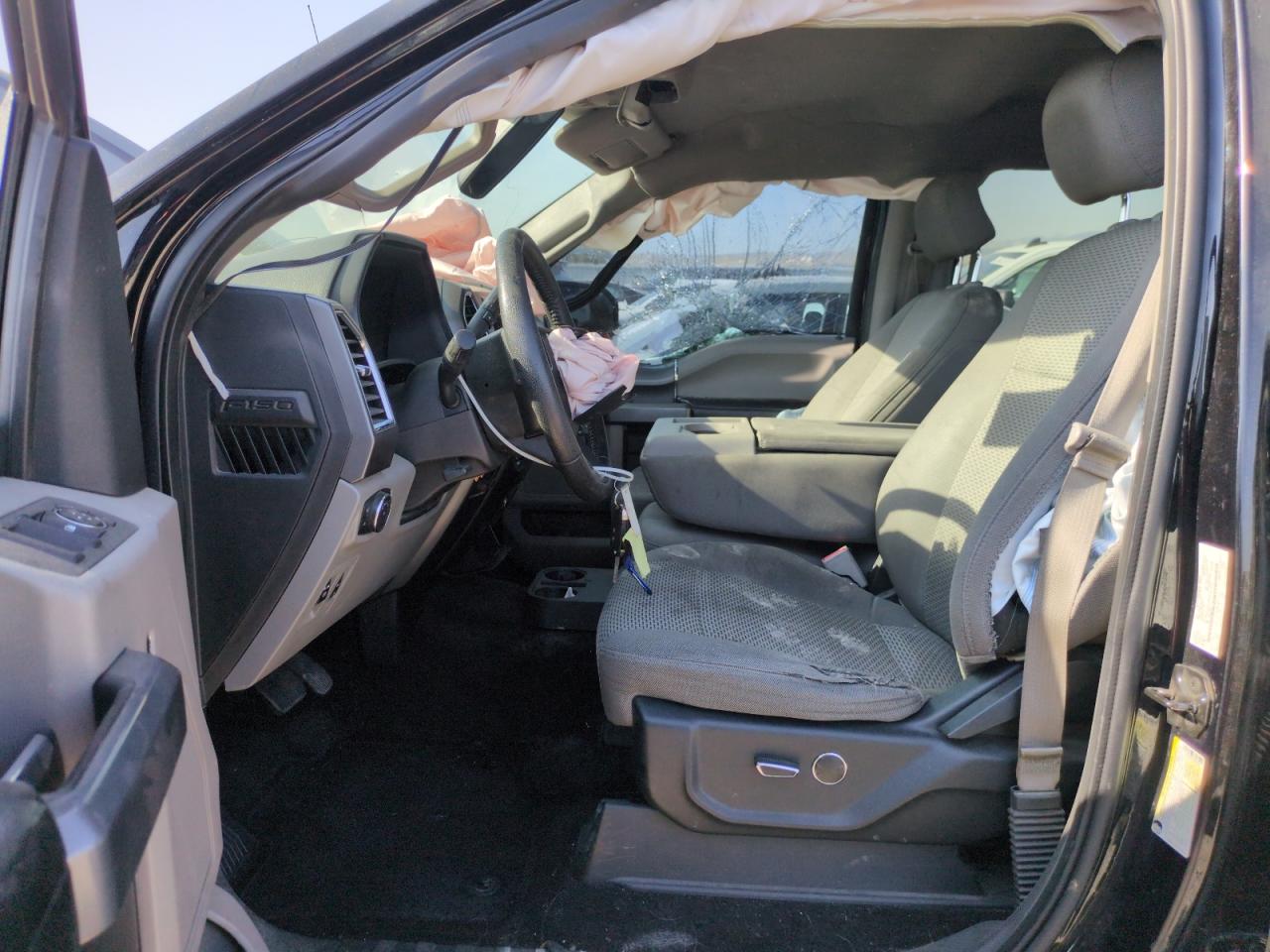 2016 Ford F150 Supercrew Black vin: 1FTEW1EP7GFB05643