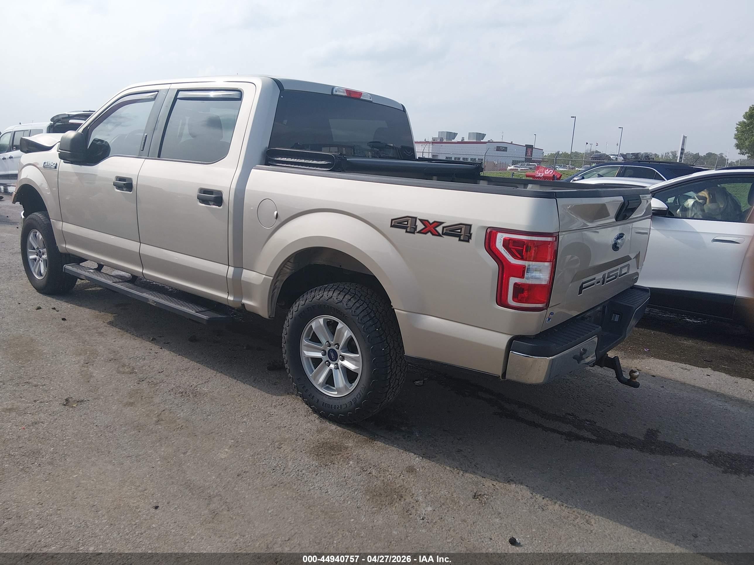 2018 Ford F-150 Xlt Gold vin: 1FTEW1EP7JKF03823