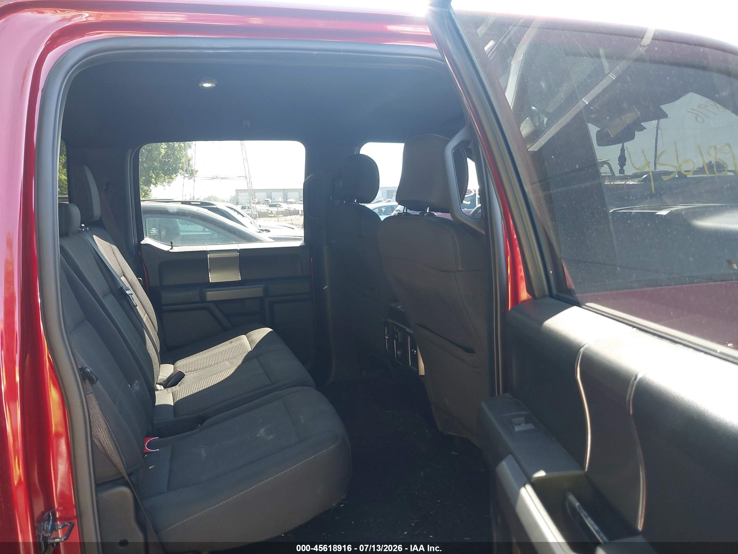 2015 Ford F-150 Xlt Red vin: 1FTEW1EP8FFB60813