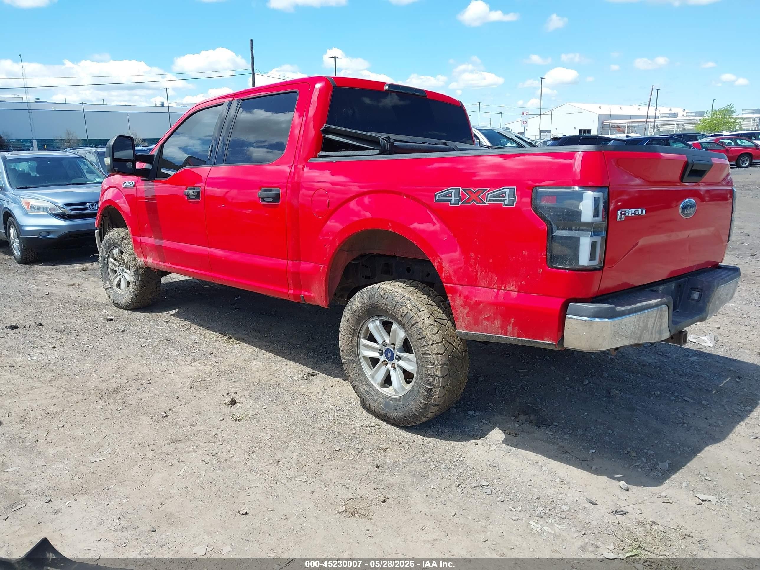 2015 Ford F-150 Xlt Красный vin: 1FTEW1EP8FFD04943
