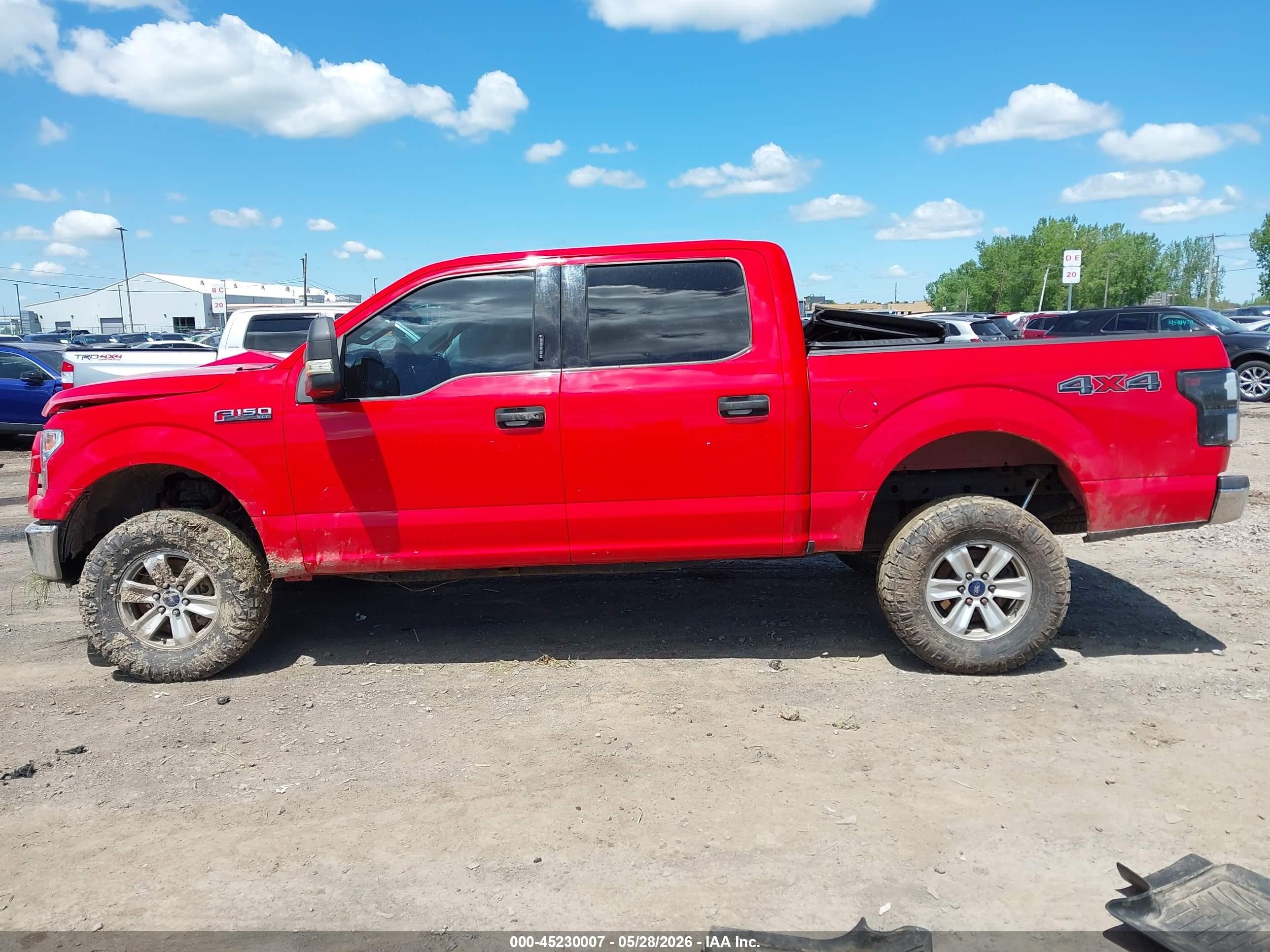 2015 Ford F-150 Xlt Красный vin: 1FTEW1EP8FFD04943