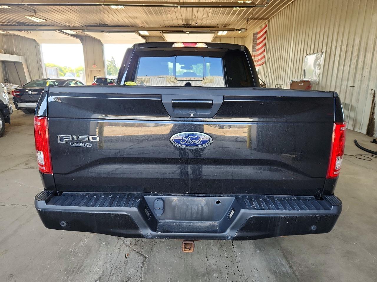 2015 Ford F150 Supercrew Black vin: 1FTEW1EP8FKE57801