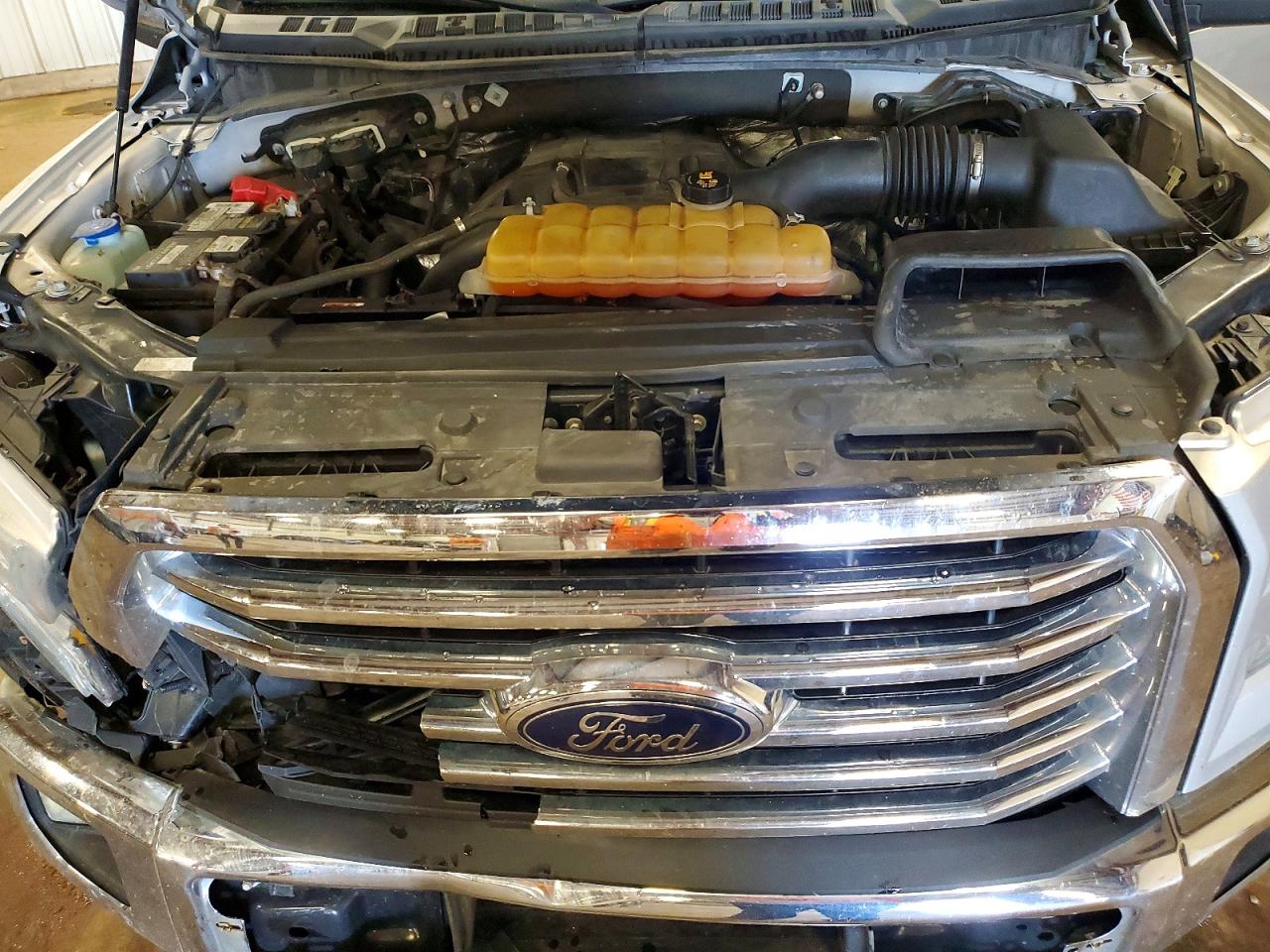 2015 Ford F150 Supercrew Silver vin: 1FTEW1EP8FKF24252