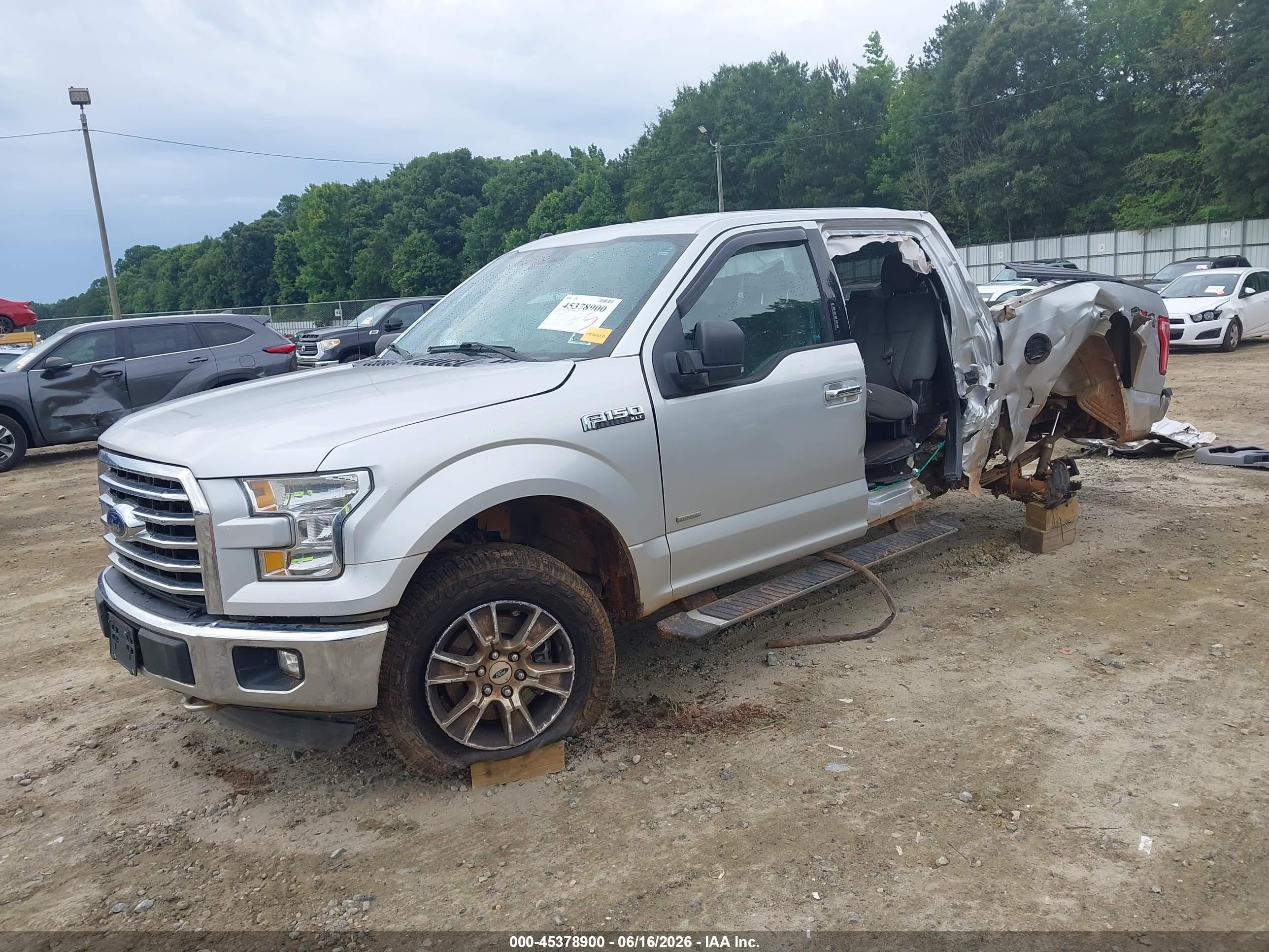 2016 Ford F-150 Xlt Silver vin: 1FTEW1EP8GFC77518
