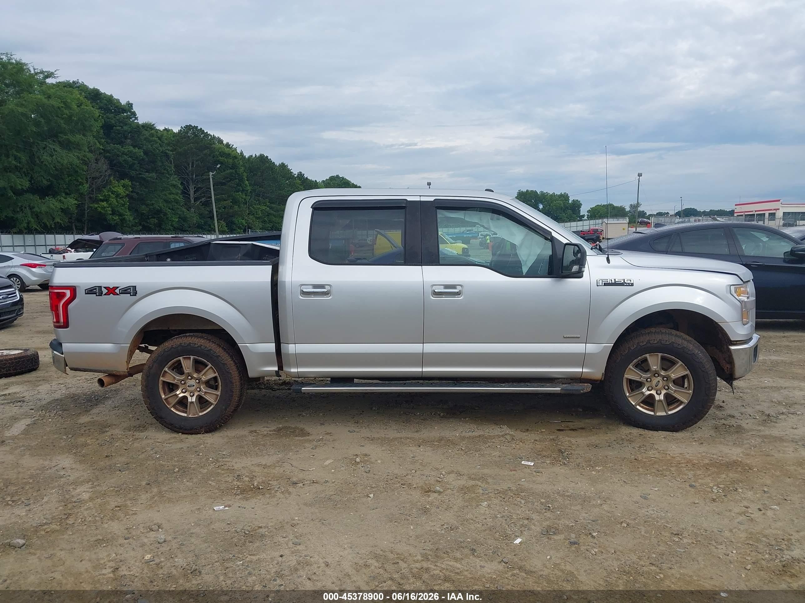 2016 Ford F-150 Xlt Silver vin: 1FTEW1EP8GFC77518