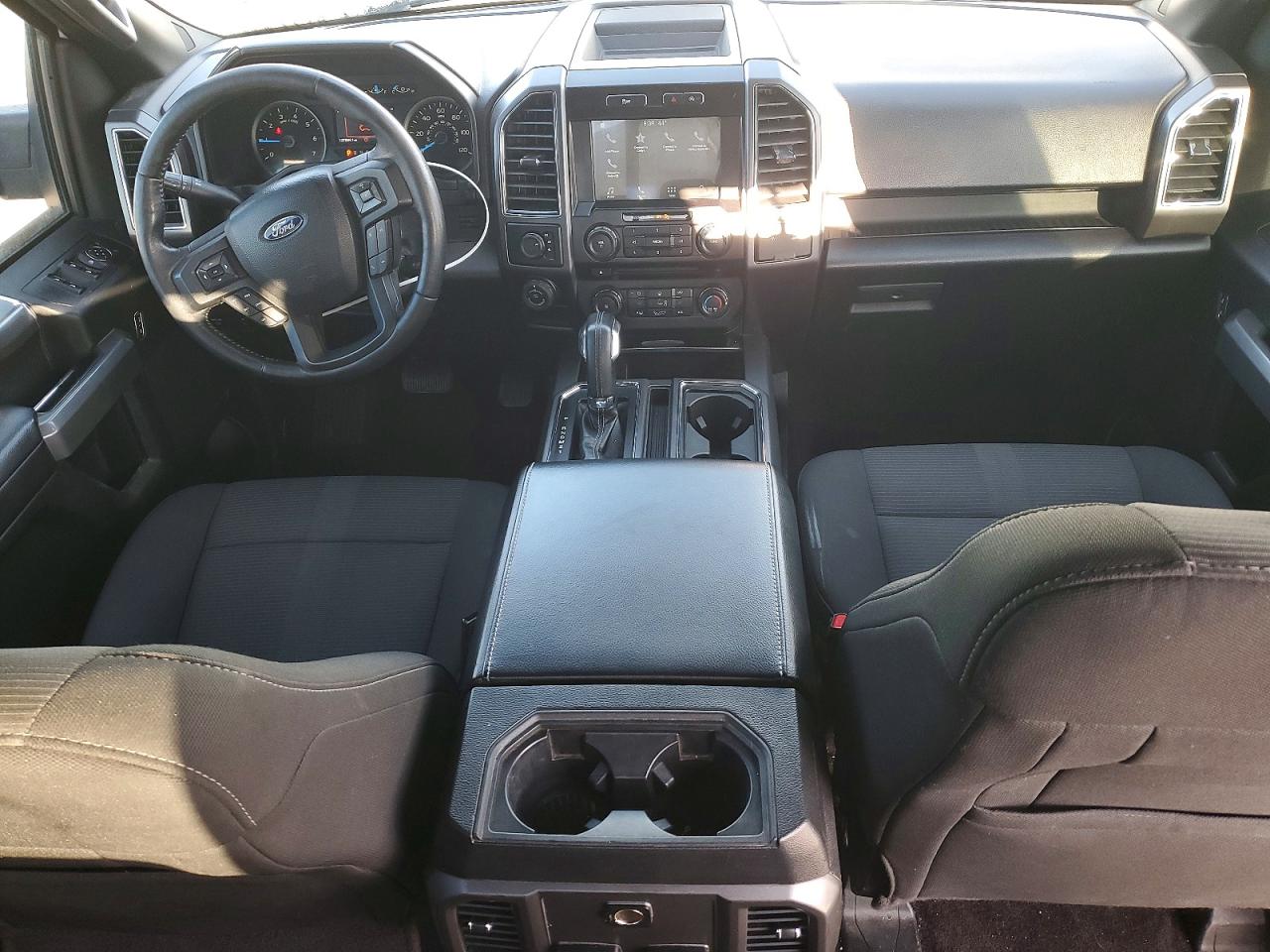 2017 Ford F150 Supercrew Белый vin: 1FTEW1EP8HKC63322