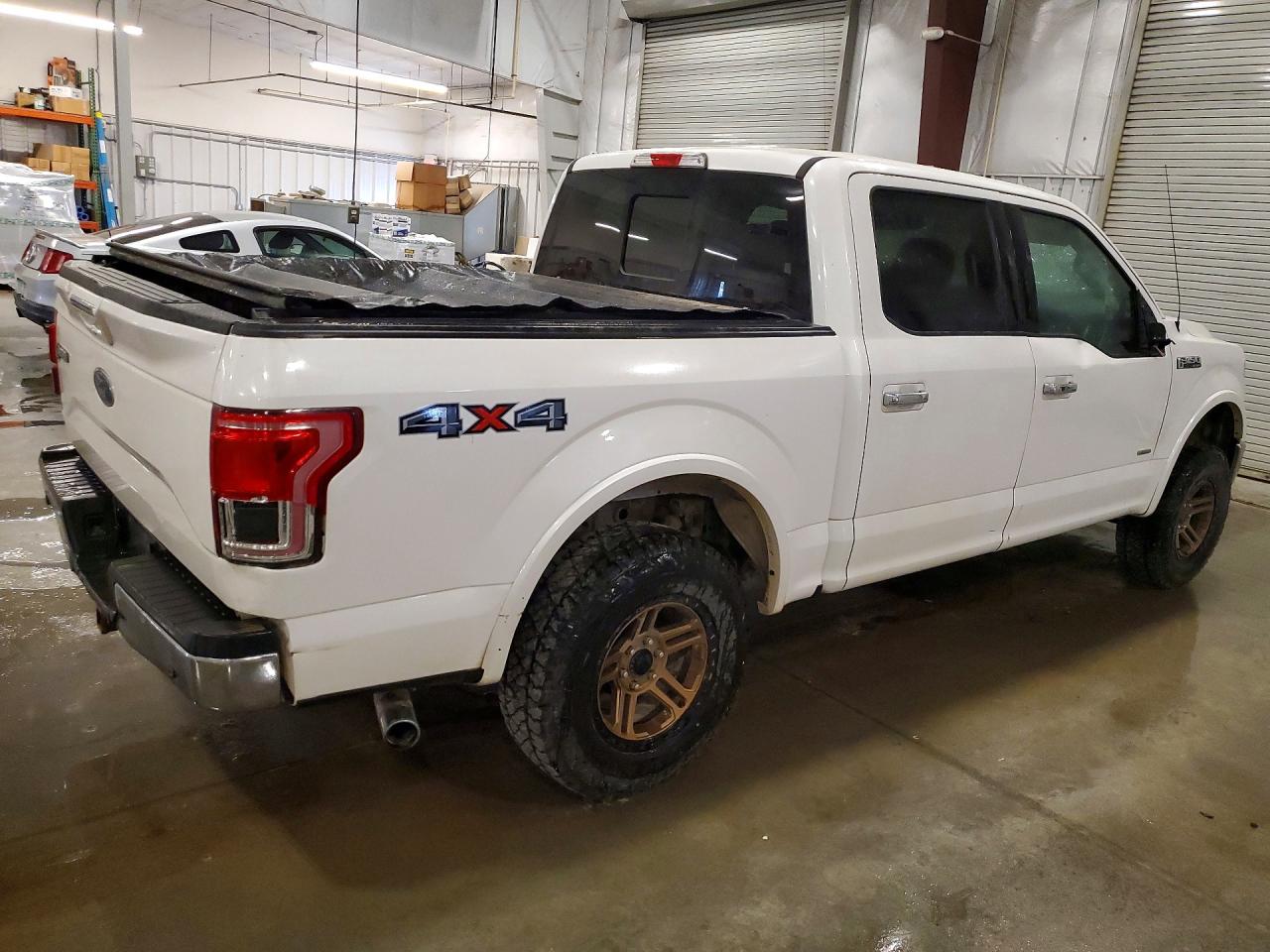 2015 Ford F150 Supercrew White vin: 1FTEW1EP9FFA62342
