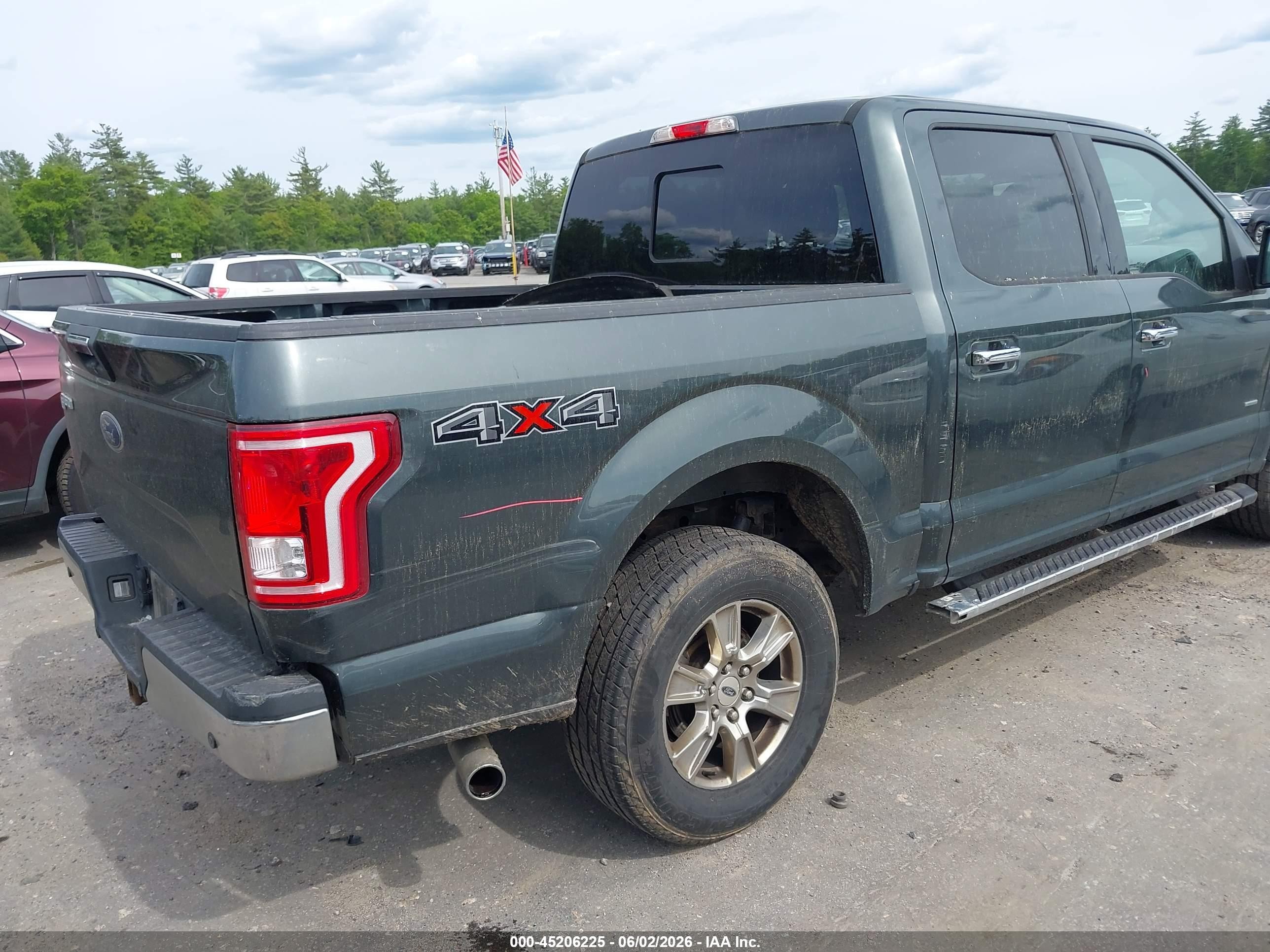 2015 Ford F-150 Xlt Green vin: 1FTEW1EP9FFB27870