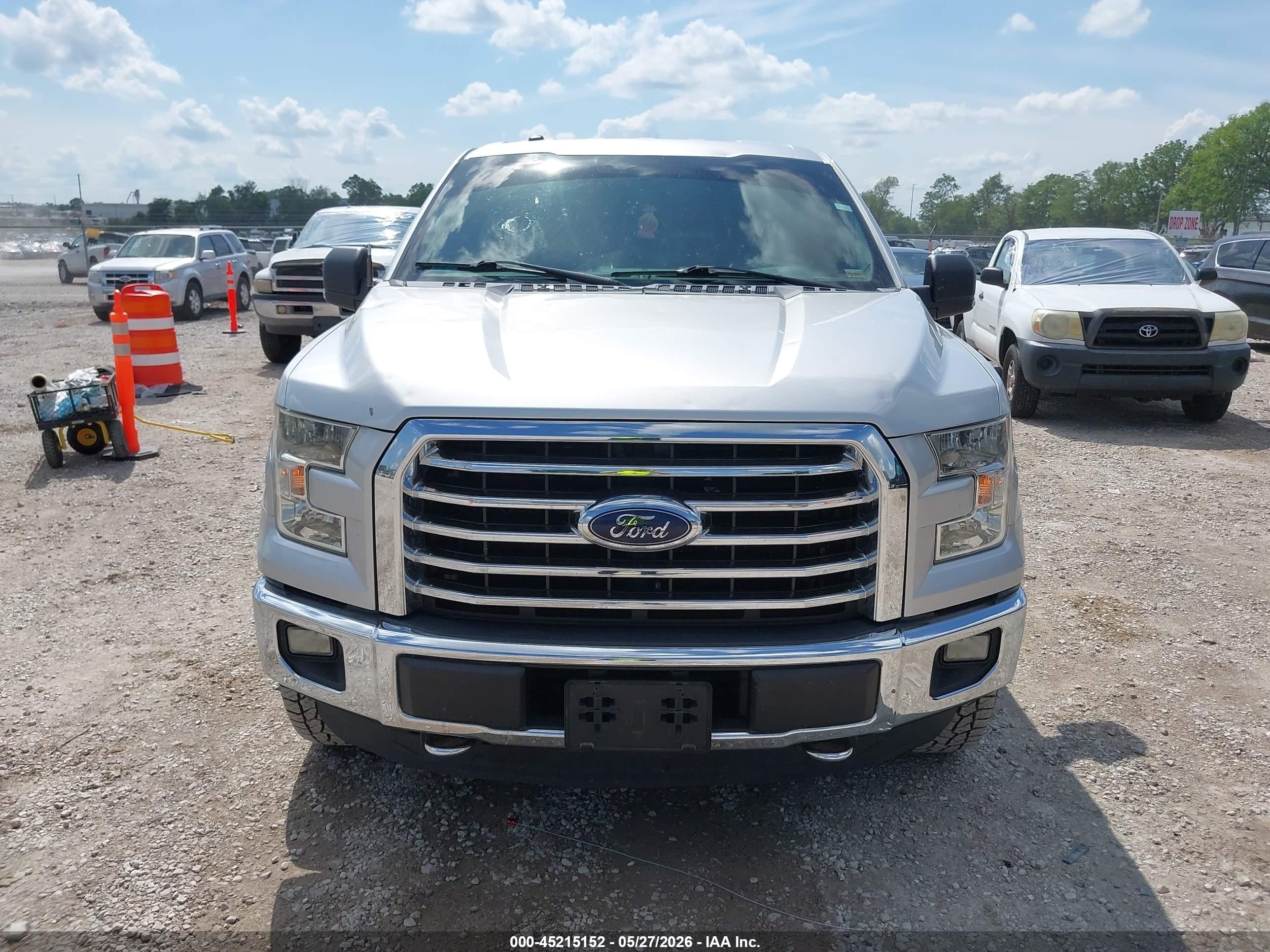 2015 Ford F-150 Xlt Silver vin: 1FTEW1EP9FFB55488