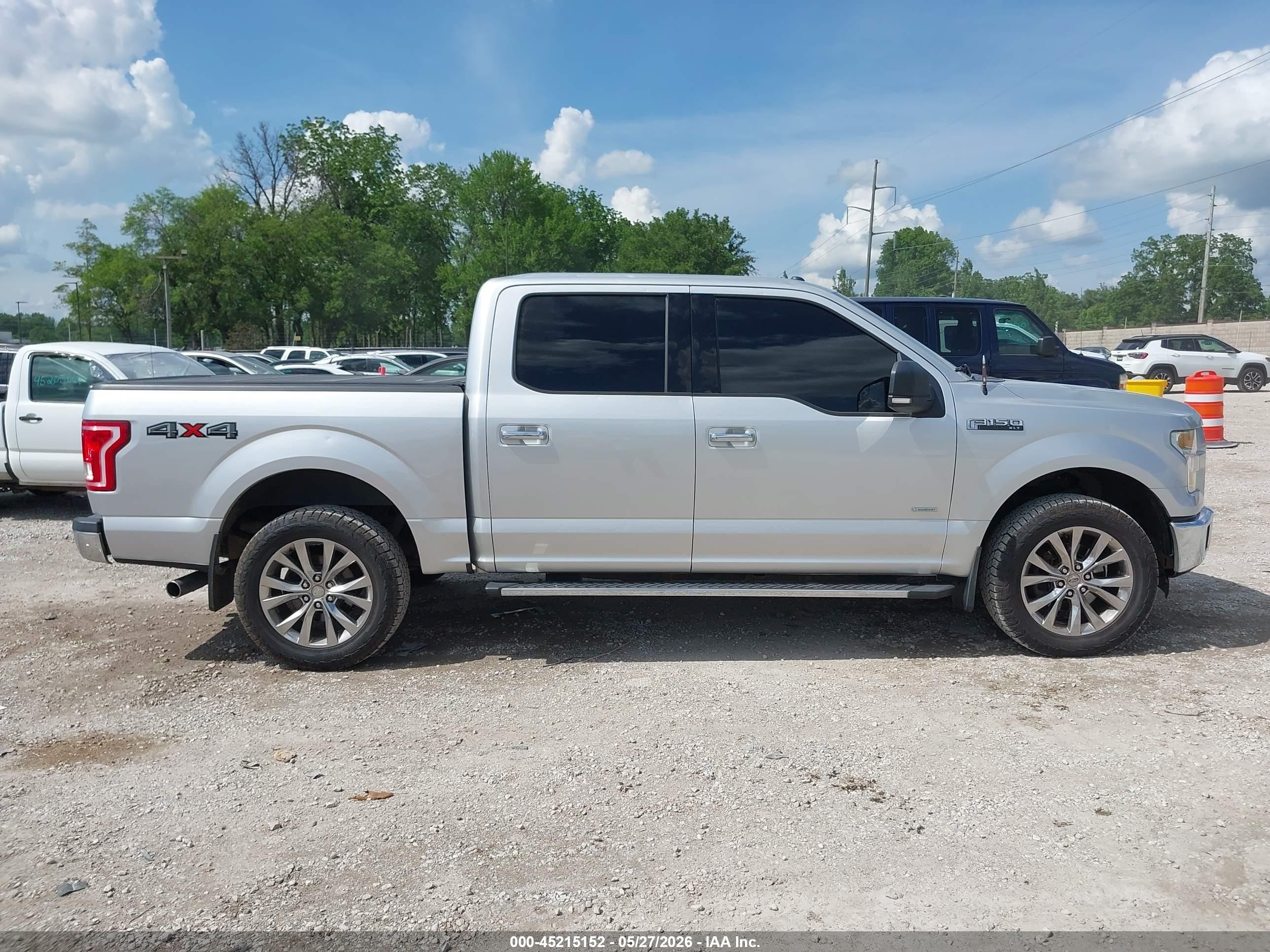 2015 Ford F-150 Xlt Silver vin: 1FTEW1EP9FFB55488