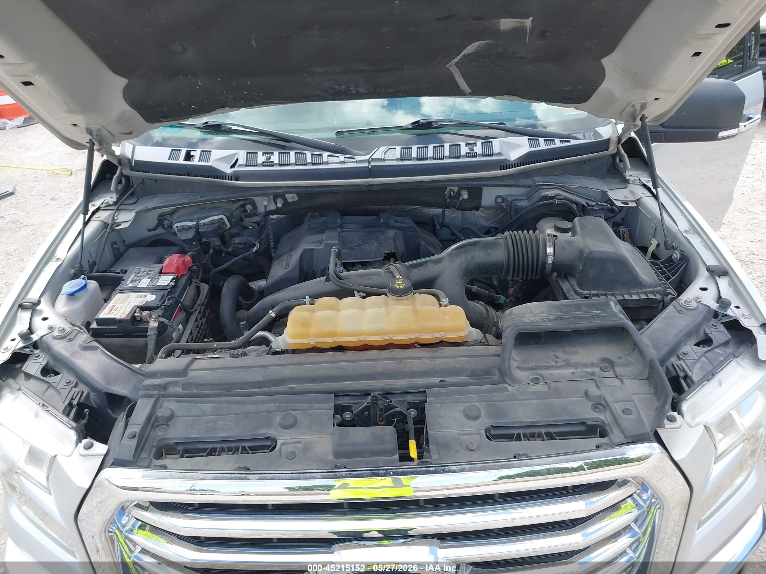 2015 Ford F-150 Xlt Silver vin: 1FTEW1EP9FFB55488