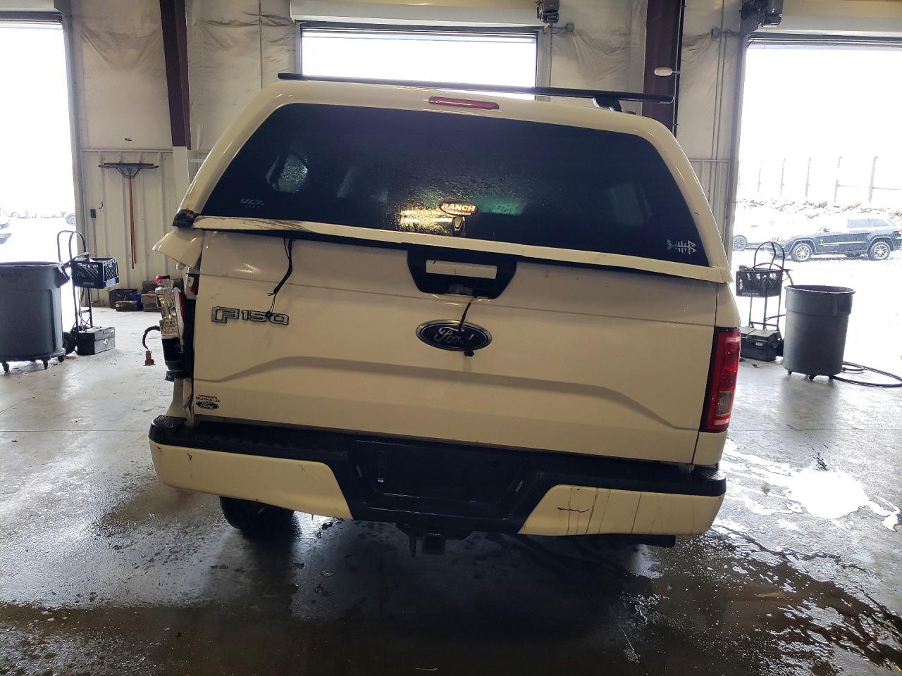 2015 Ford F150 Supercrew White vin: 1FTEW1EP9FKF24695