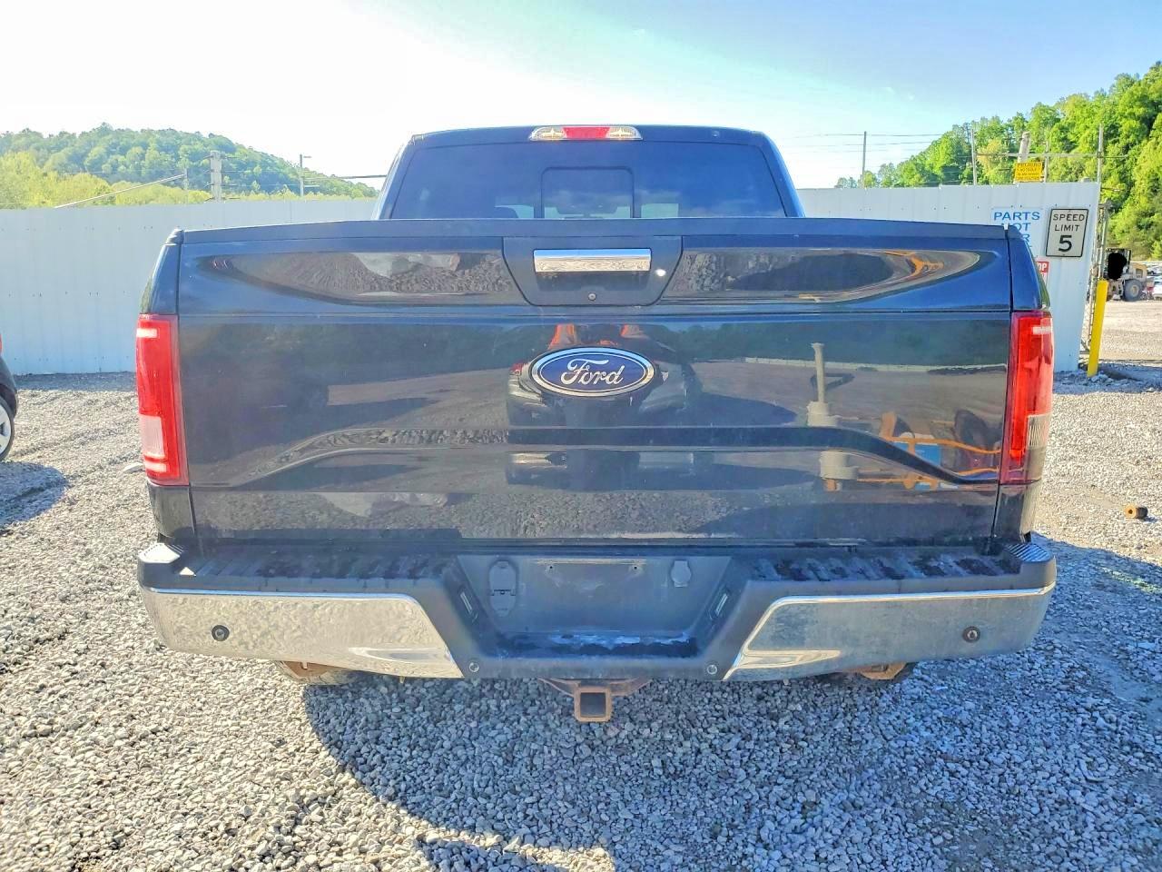 2016 Ford F150 Supercrew Black vin: 1FTEW1EP9GFA70037