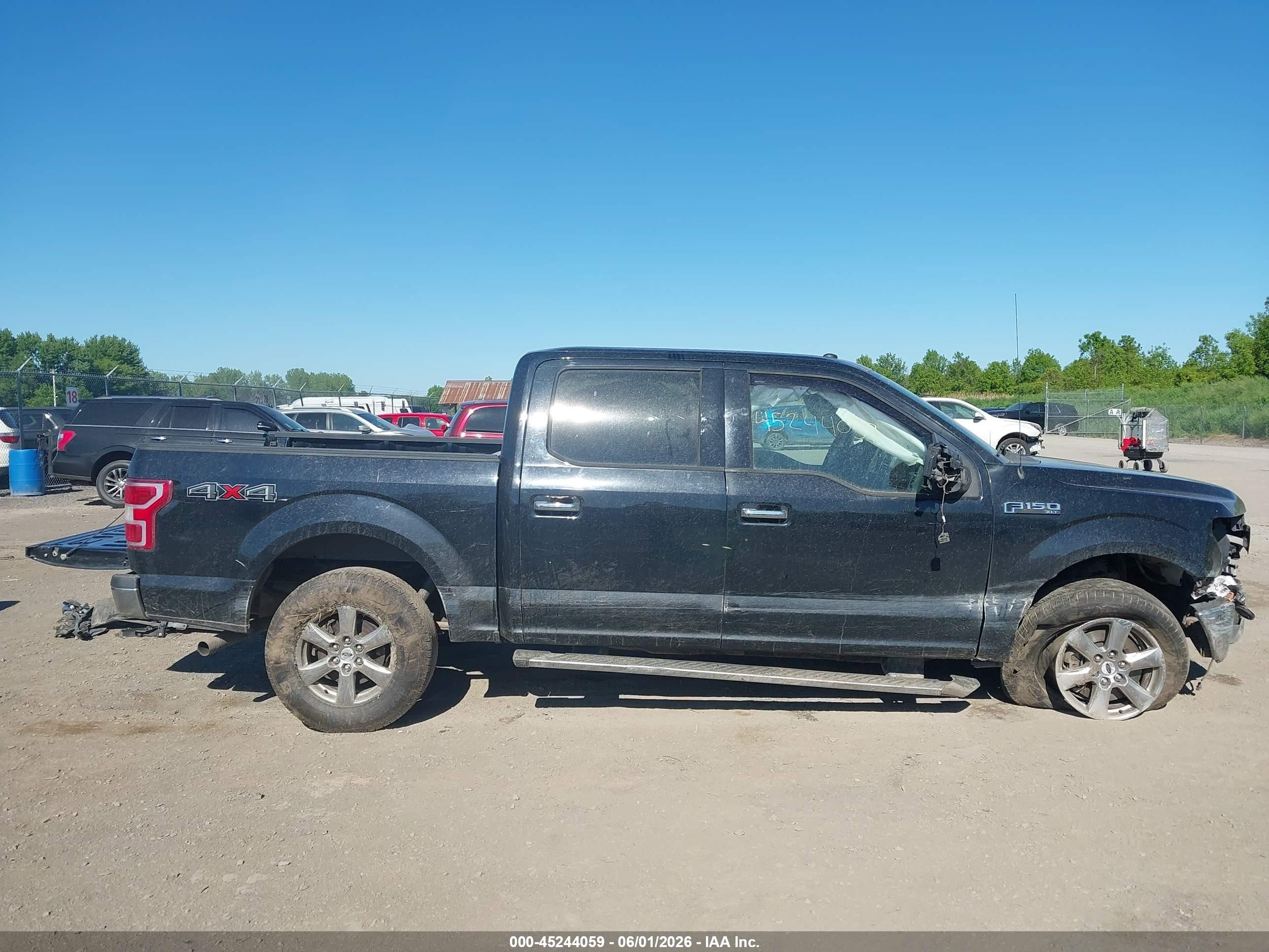 2018 Ford F-150 Xlt Black vin: 1FTEW1EP9JFE00976