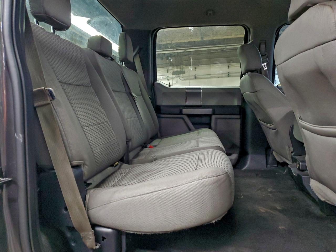 2015 Ford F150 Supercrew Gray vin: 1FTEW1EPXFFB43933