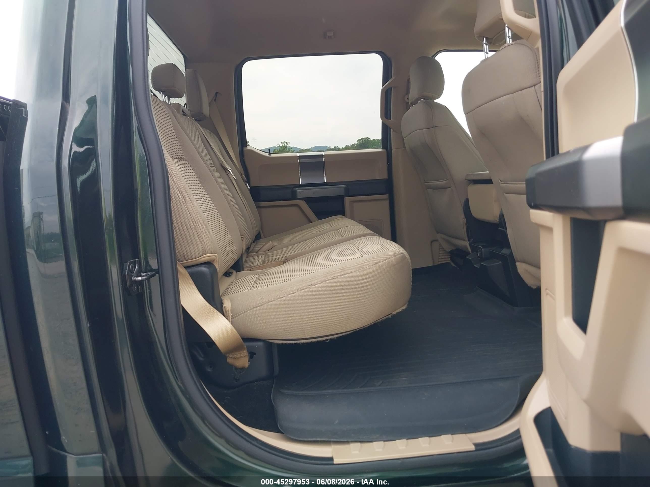 2015 Ford F-150 Xlt Green vin: 1FTEW1EPXFFB59081