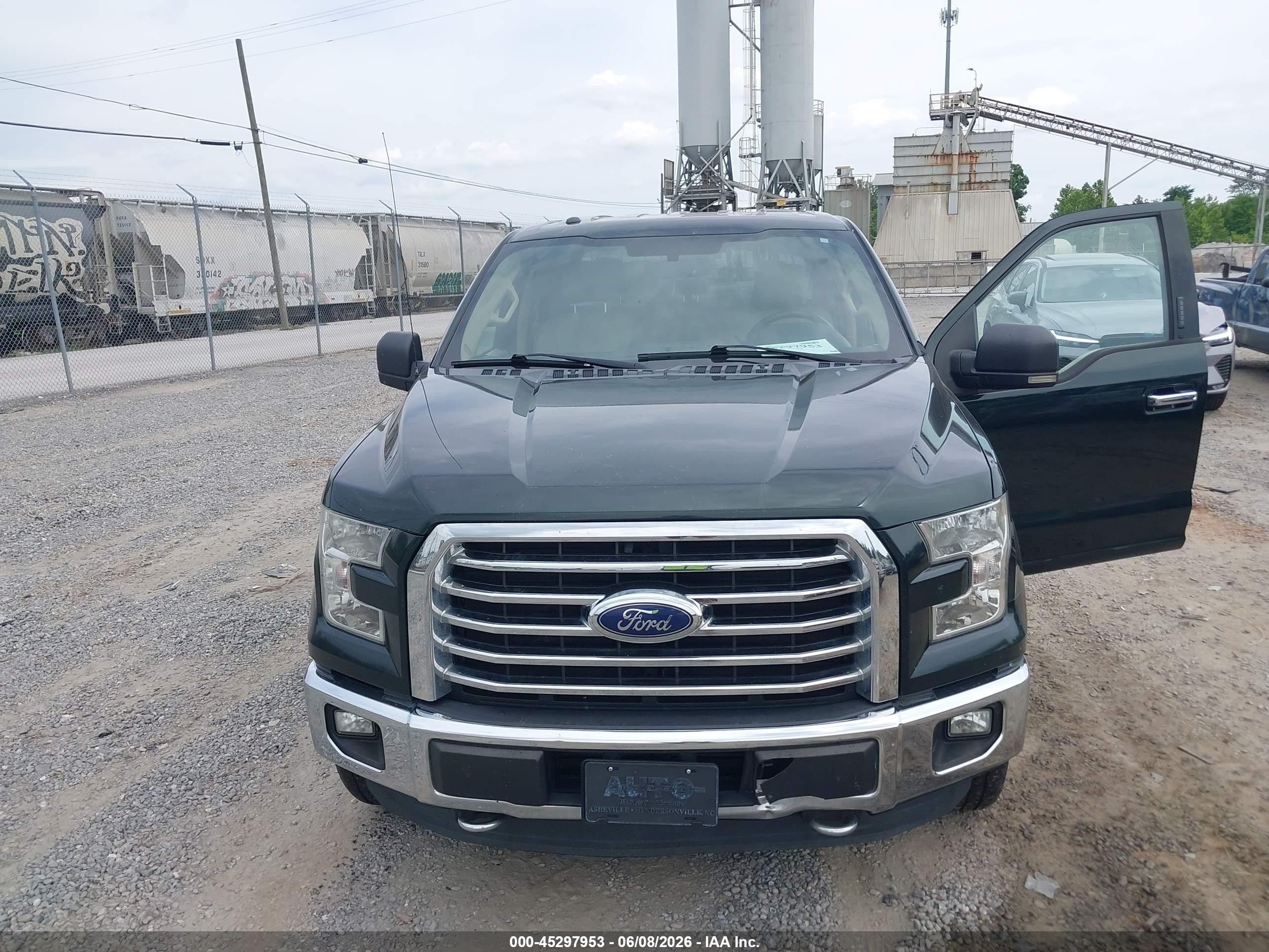 2015 Ford F-150 Xlt Green vin: 1FTEW1EPXFFB59081