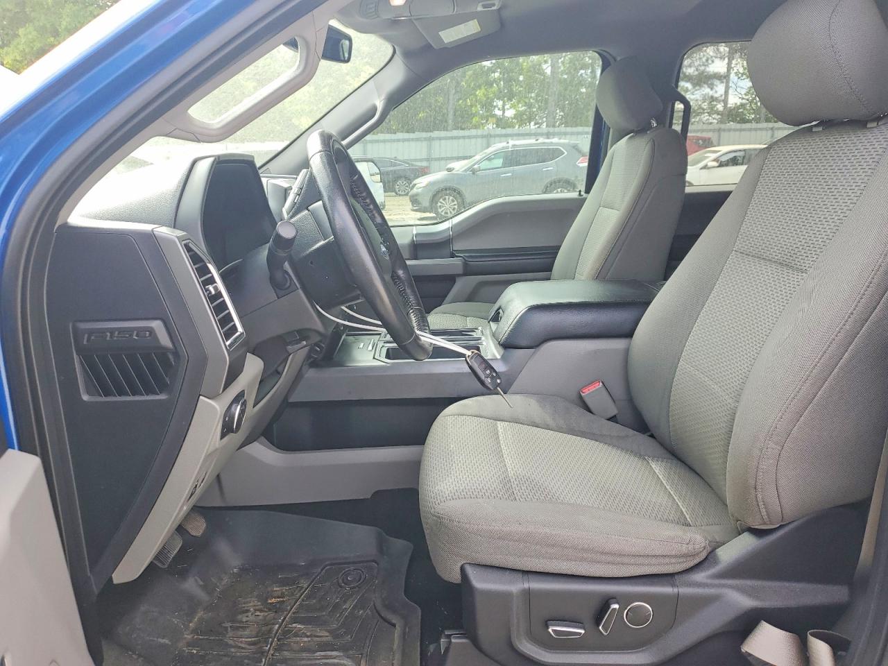 2017 Ford F150 Supercrew Blue vin: 1FTEW1EPXHFA21205