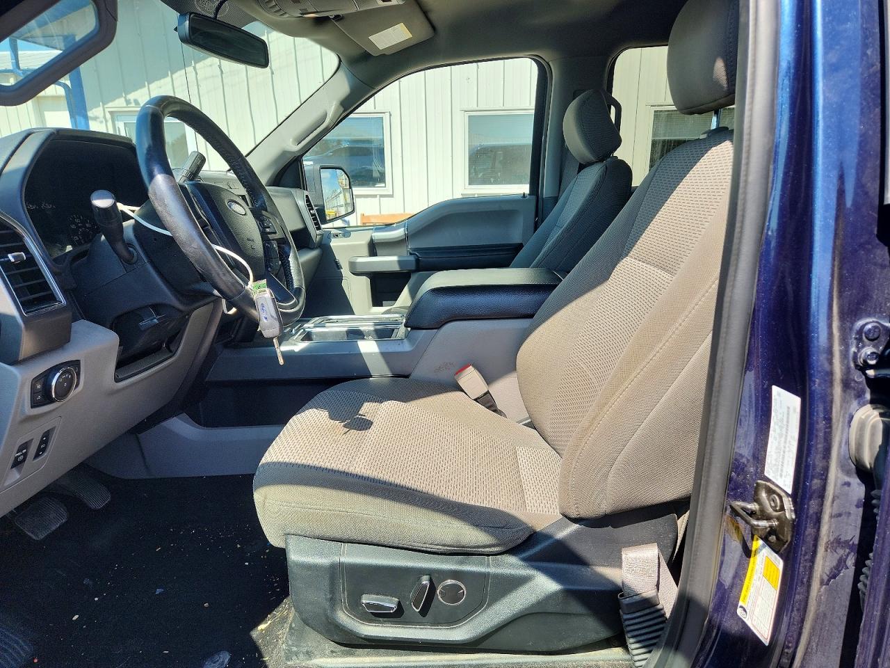 2018 Ford F150 Supercrew Blue vin: 1FTEW1EPXJFB68565