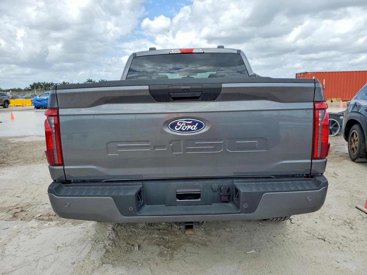 2025 Ford F150 Stx Gray vin: 1FTEW2KPXSKD98769