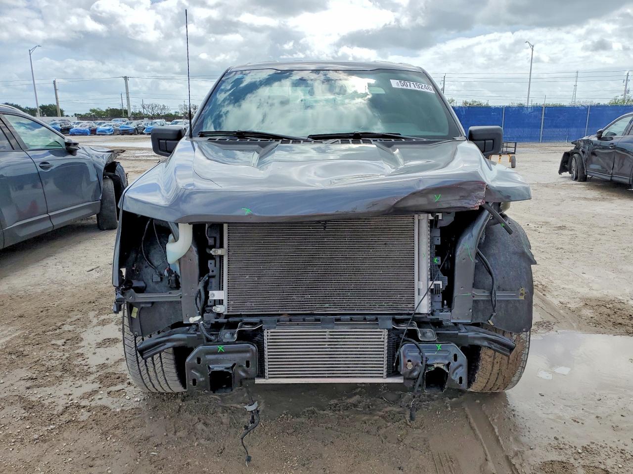 2025 Ford F150 Stx Gray vin: 1FTEW2KPXSKD98769