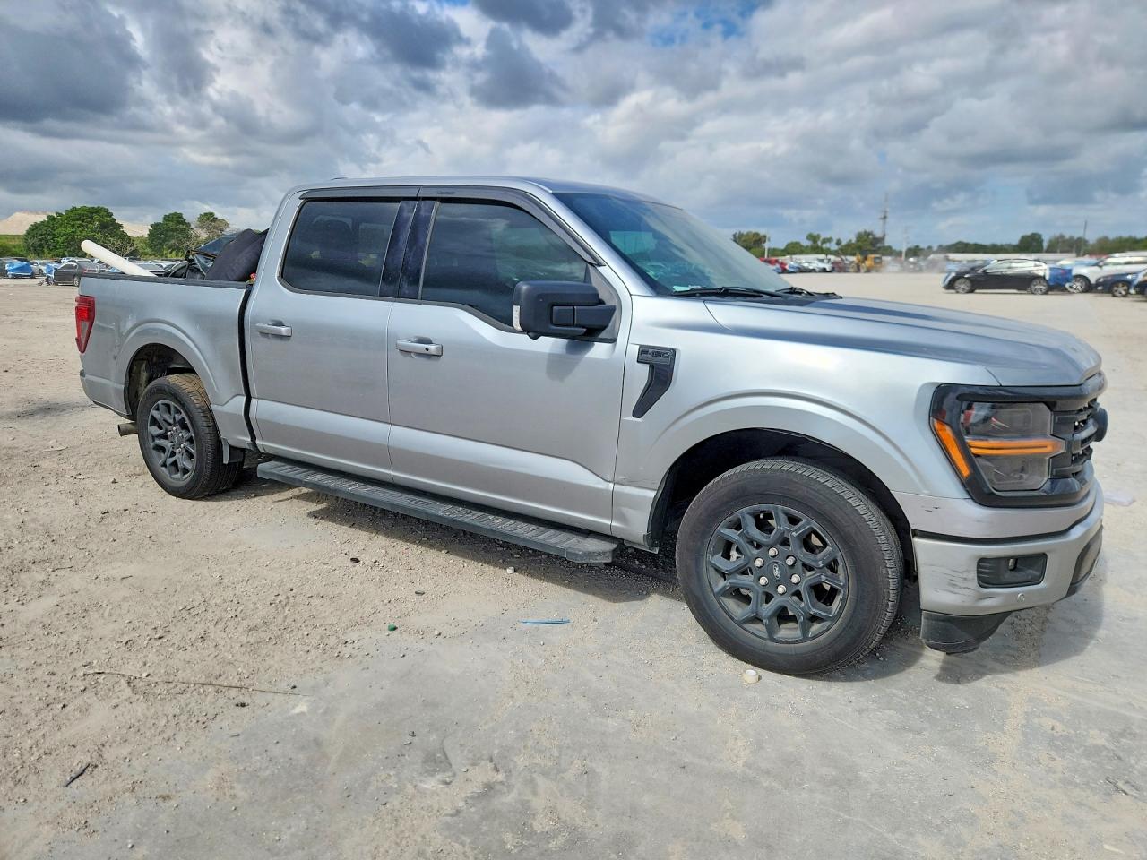 2025 Ford F150 Xlt Gray vin: 1FTEW3KP7SKF69693
