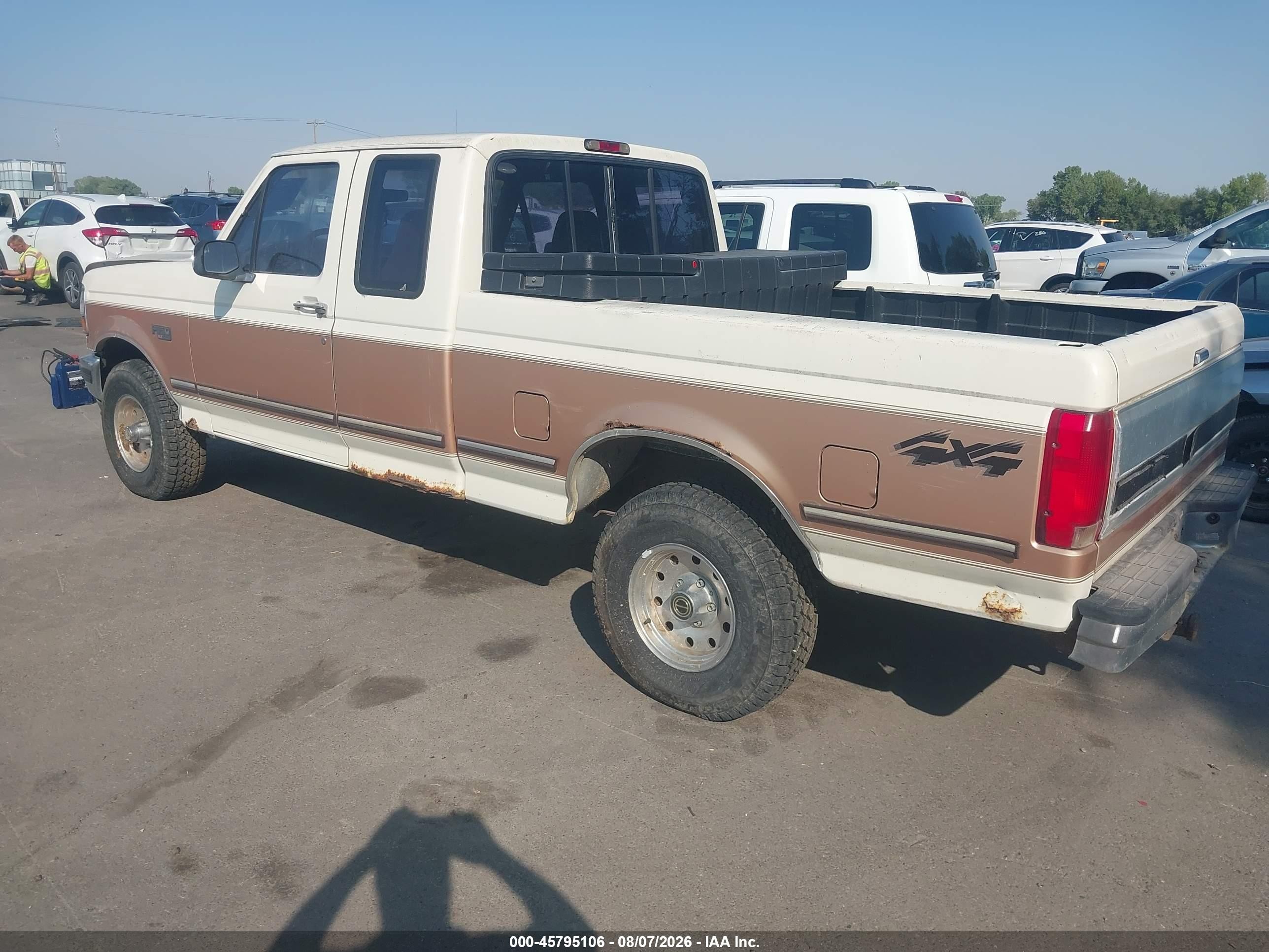 1995 Ford F150   Gold vin: 1FTEX14H1SKA04542