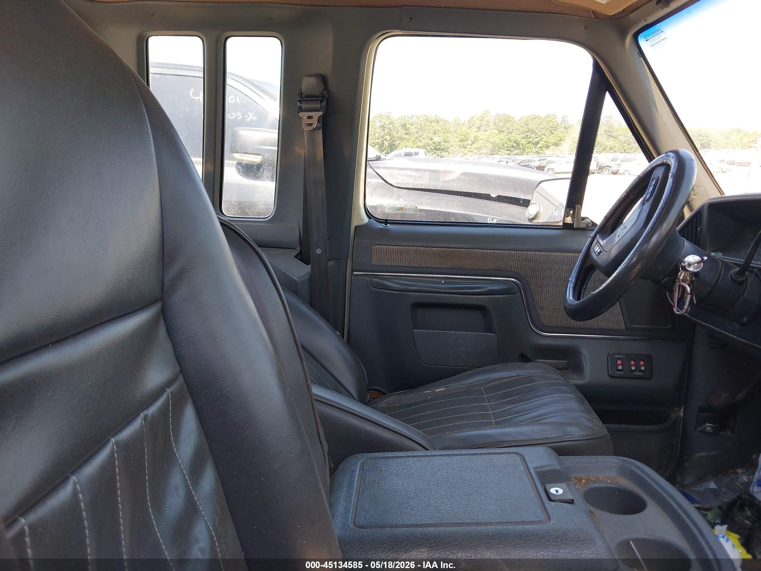 1991 Ford F150   White vin: 1FTEX14H6MKA12316
