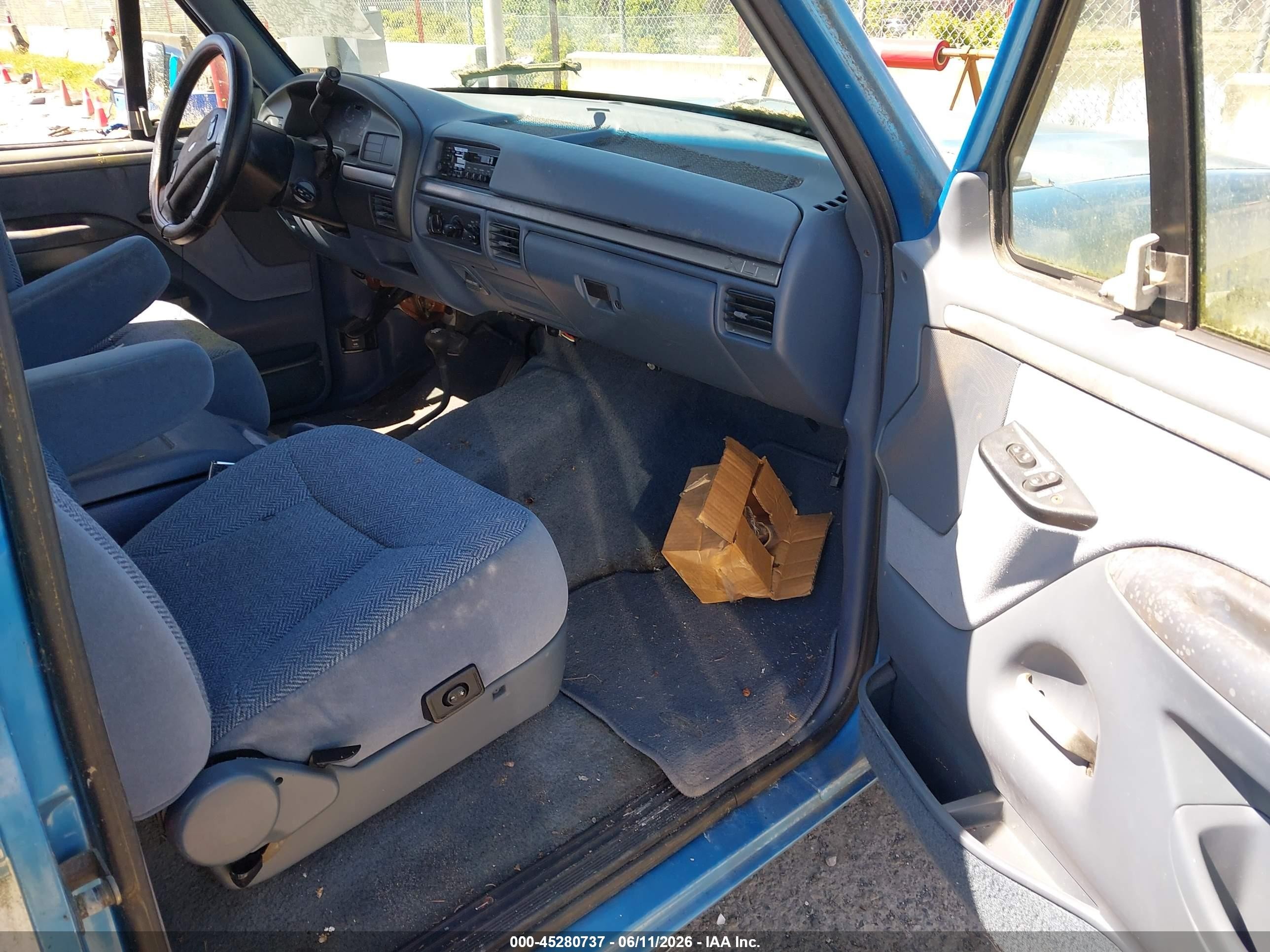 1993 Ford F150   Blue vin: 1FTEX14HXPKB09247