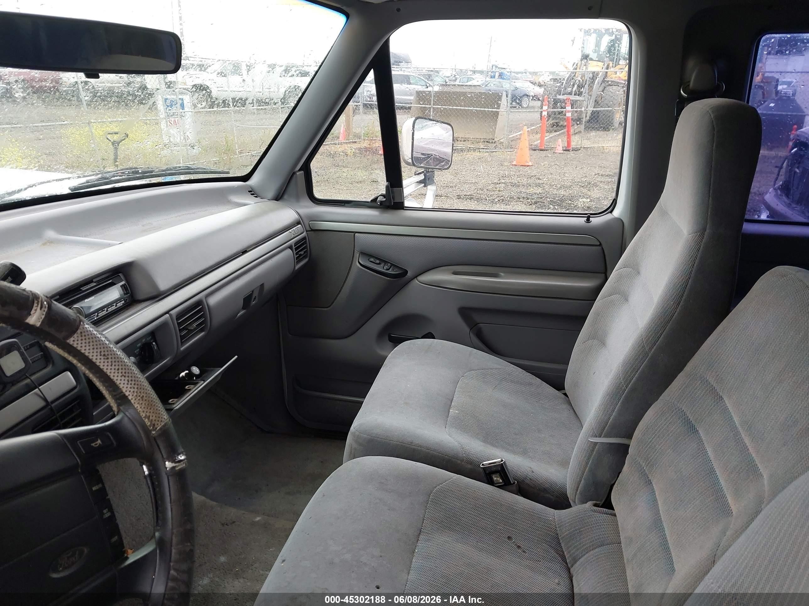 1995 Ford F150   White vin: 1FTEX14HXSKA07049