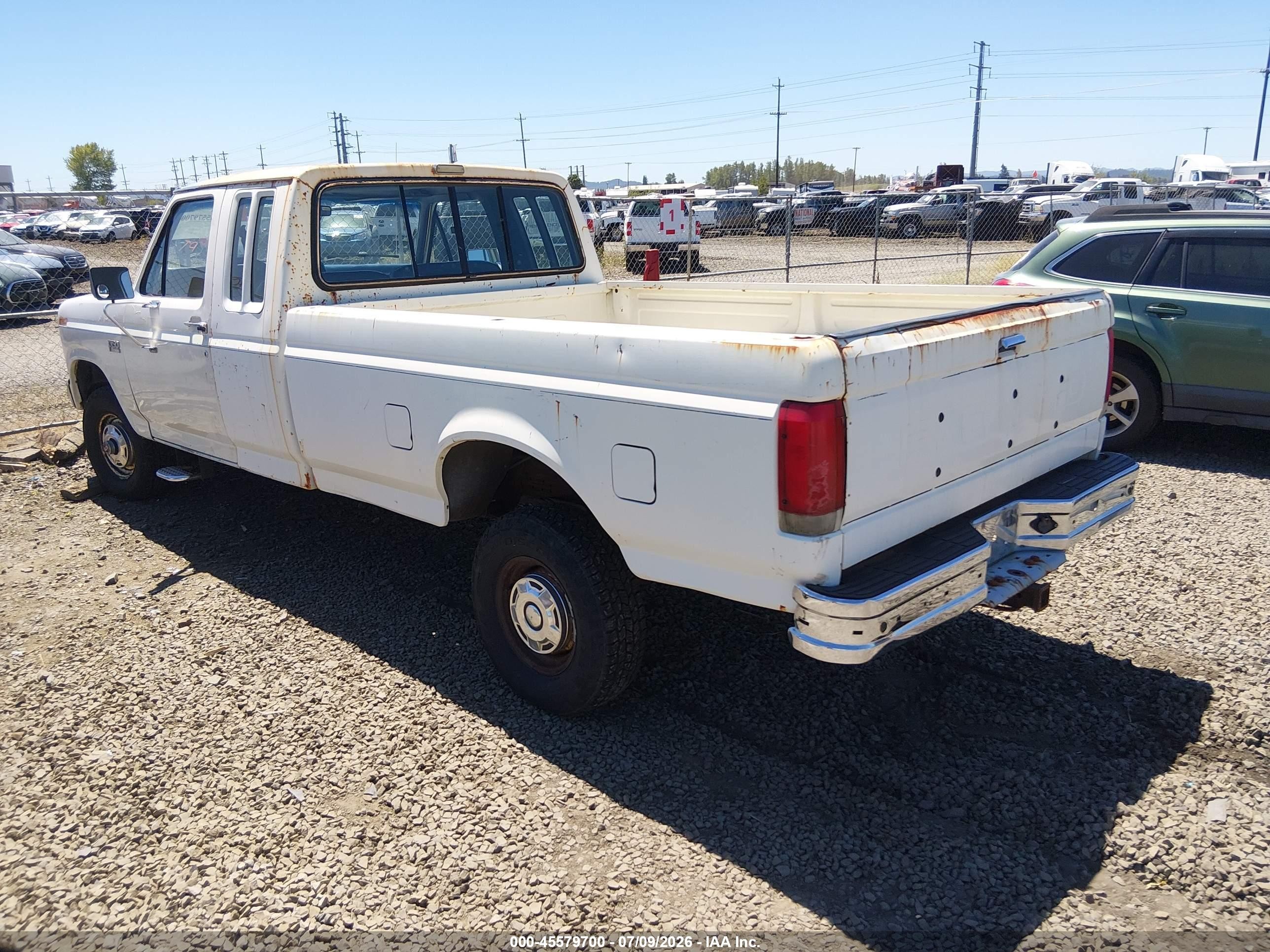 1986 Ford F150   White vin: 1FTEX14N0GKB77434