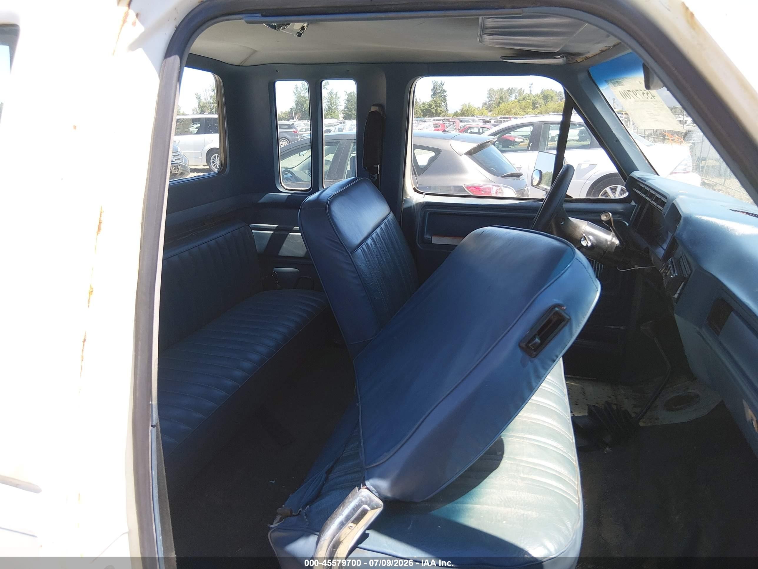 1986 Ford F150   White vin: 1FTEX14N0GKB77434