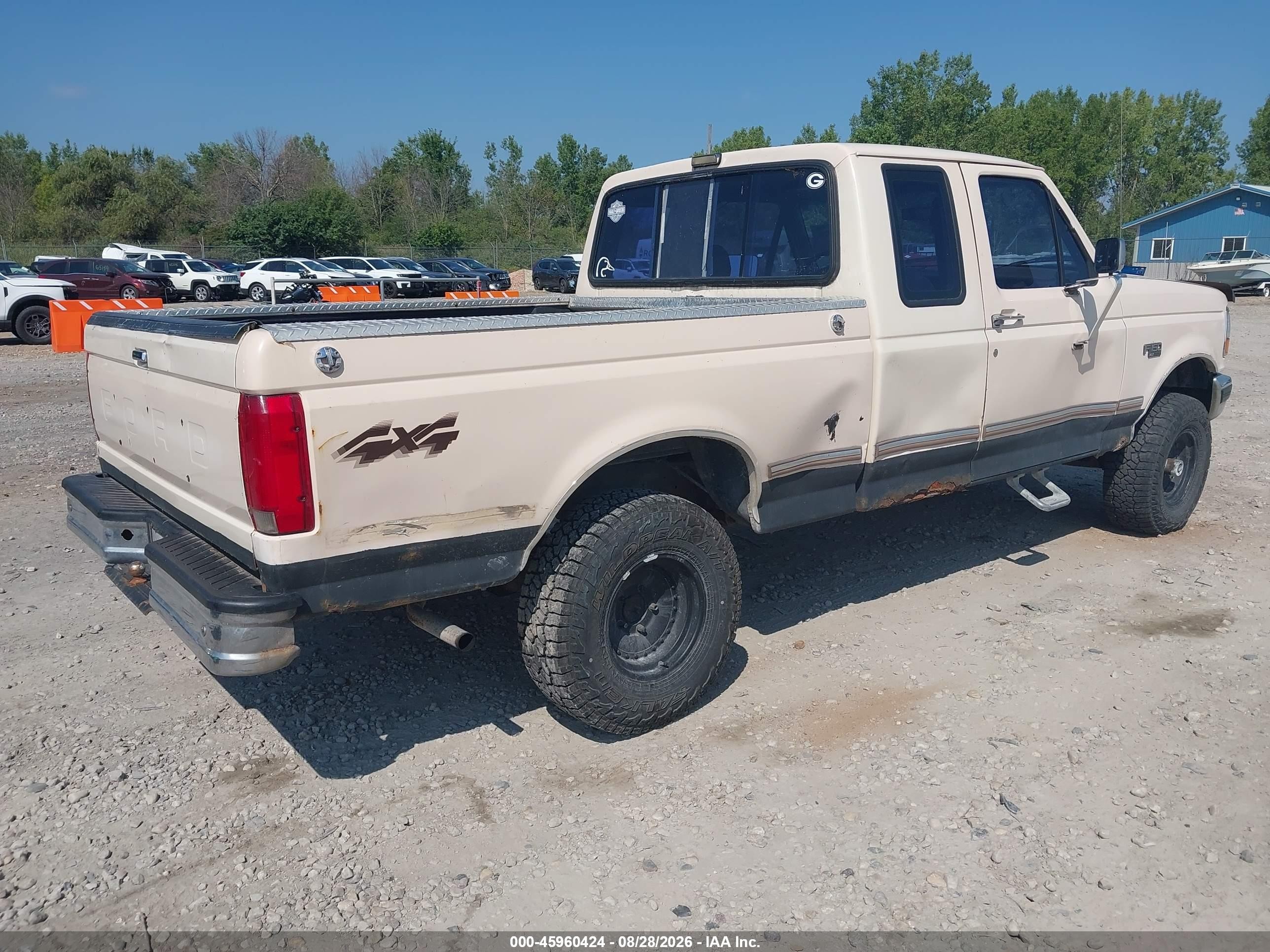 1992 Ford F150   Cream vin: 1FTEX14N1NKA11128