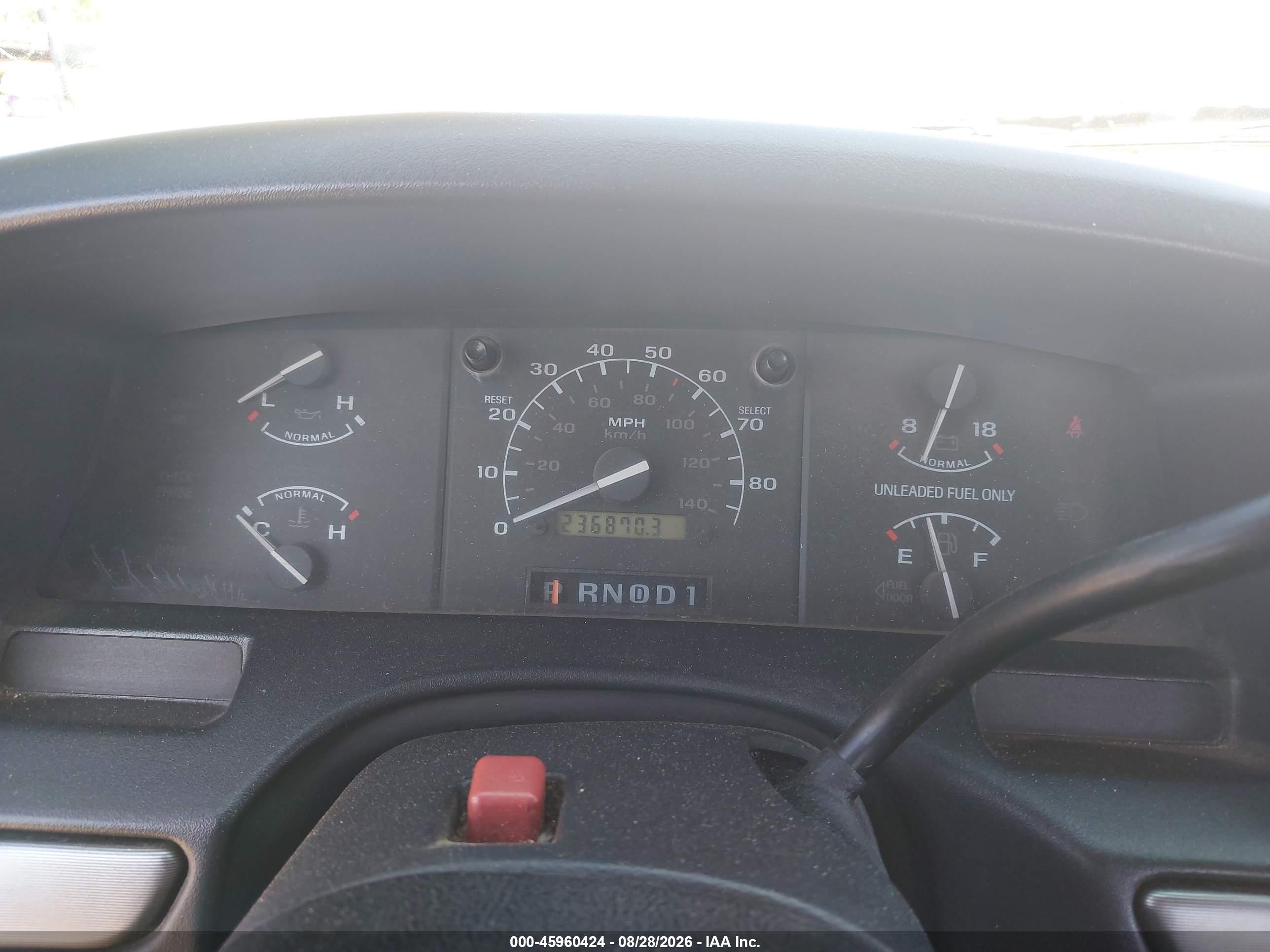 1992 Ford F150   Cream vin: 1FTEX14N1NKA11128