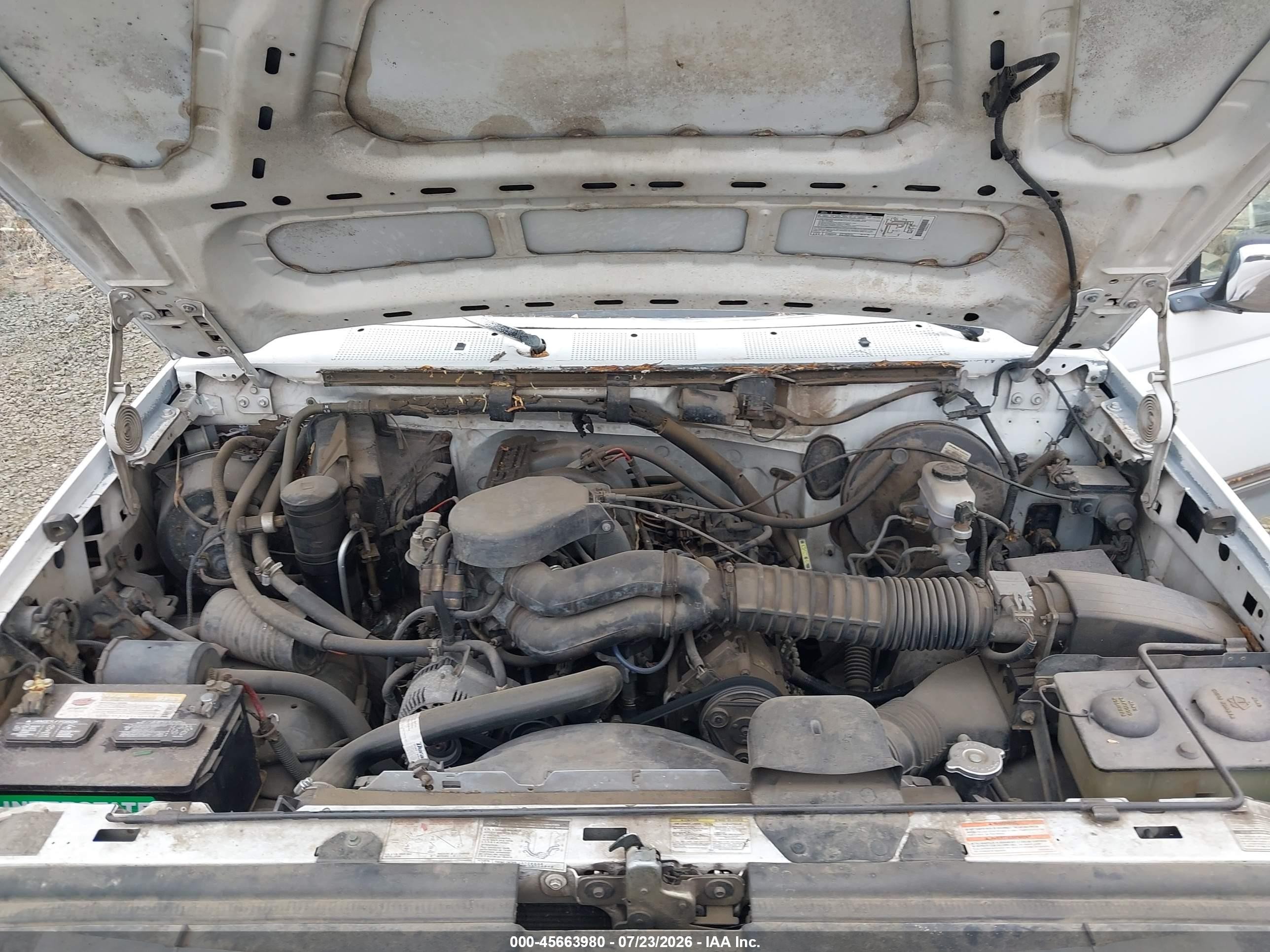 1994 Ford F150   White vin: 1FTEX14N1RKB50665