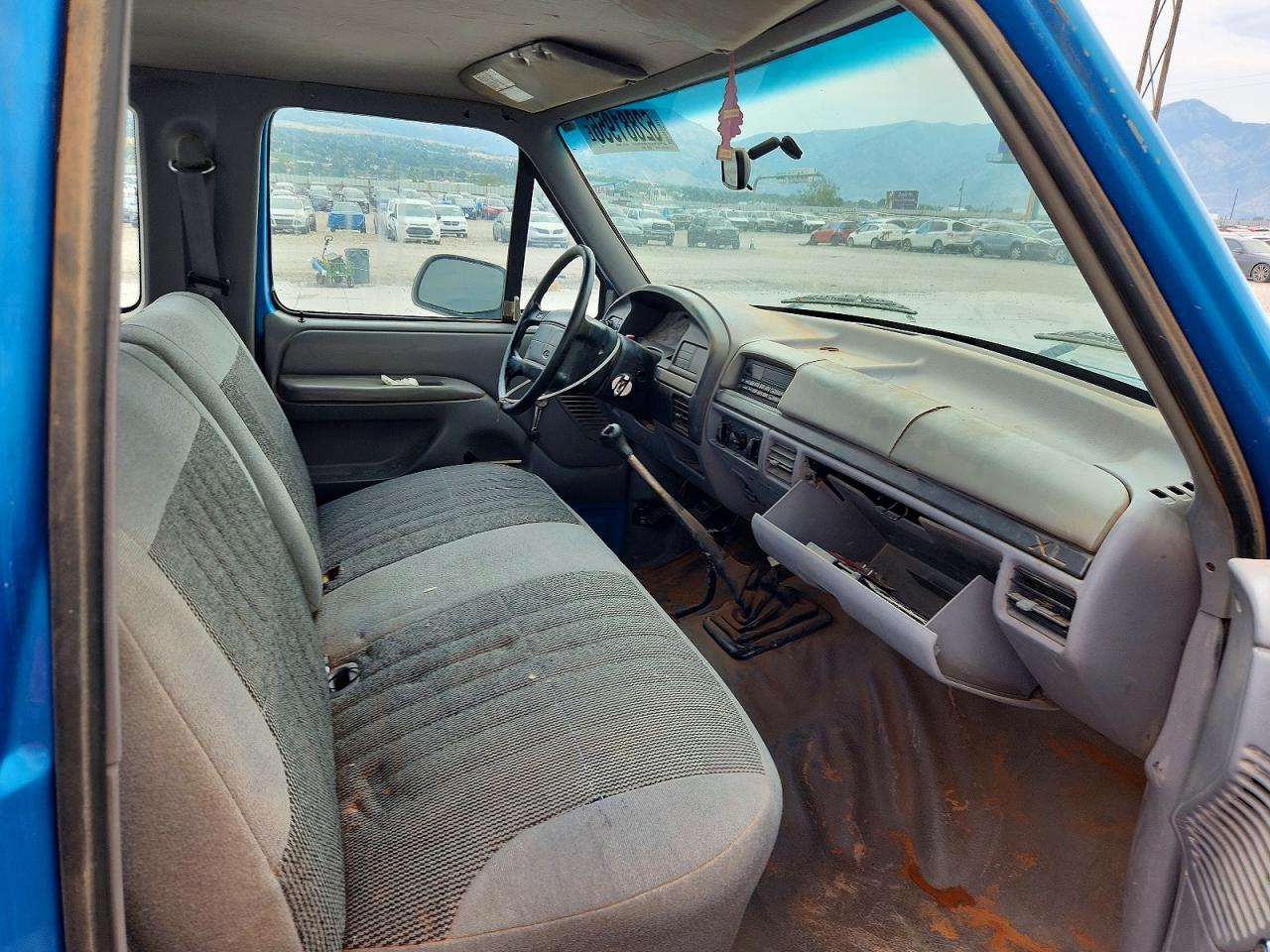 1994 Ford F150 Blue vin: 1FTEX14N3RKA24159