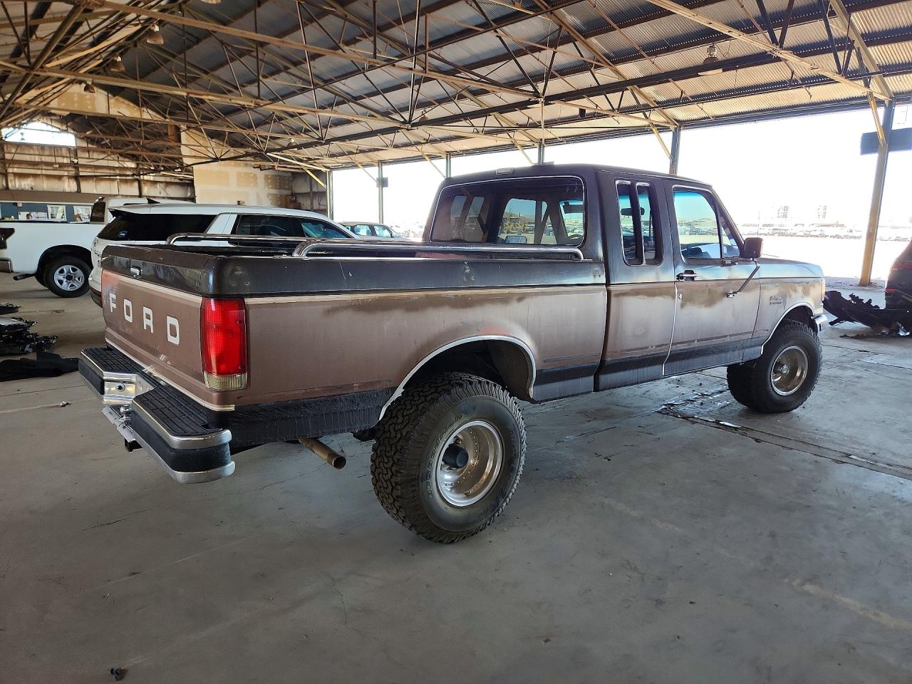 1990 Ford F150 Brown vin: 1FTEX14N5LKA49183
