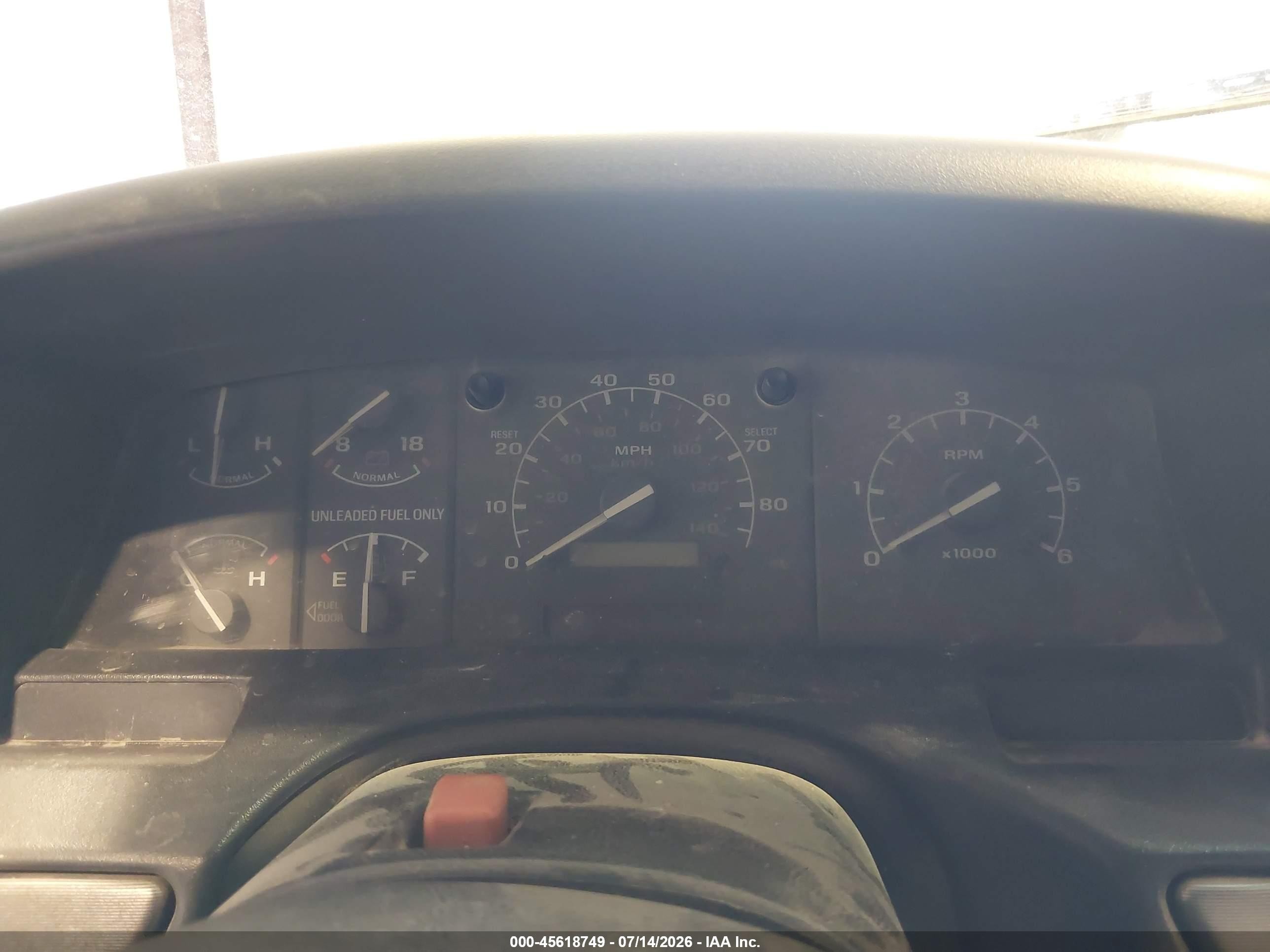 1994 Ford F150   Белый vin: 1FTEX14N5RKA21716