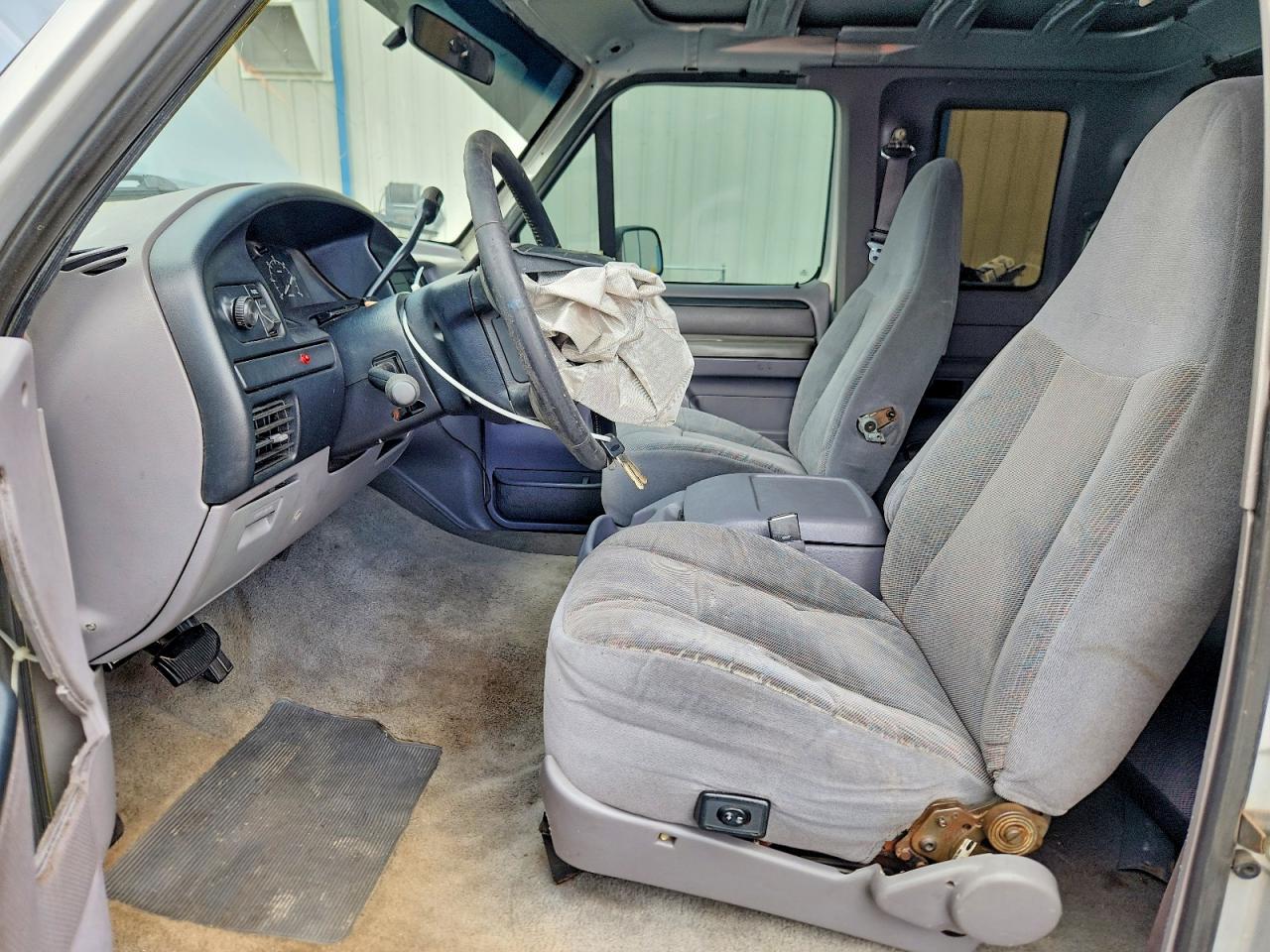 1996 Ford F150 Silver vin: 1FTEX14N5TKA09699