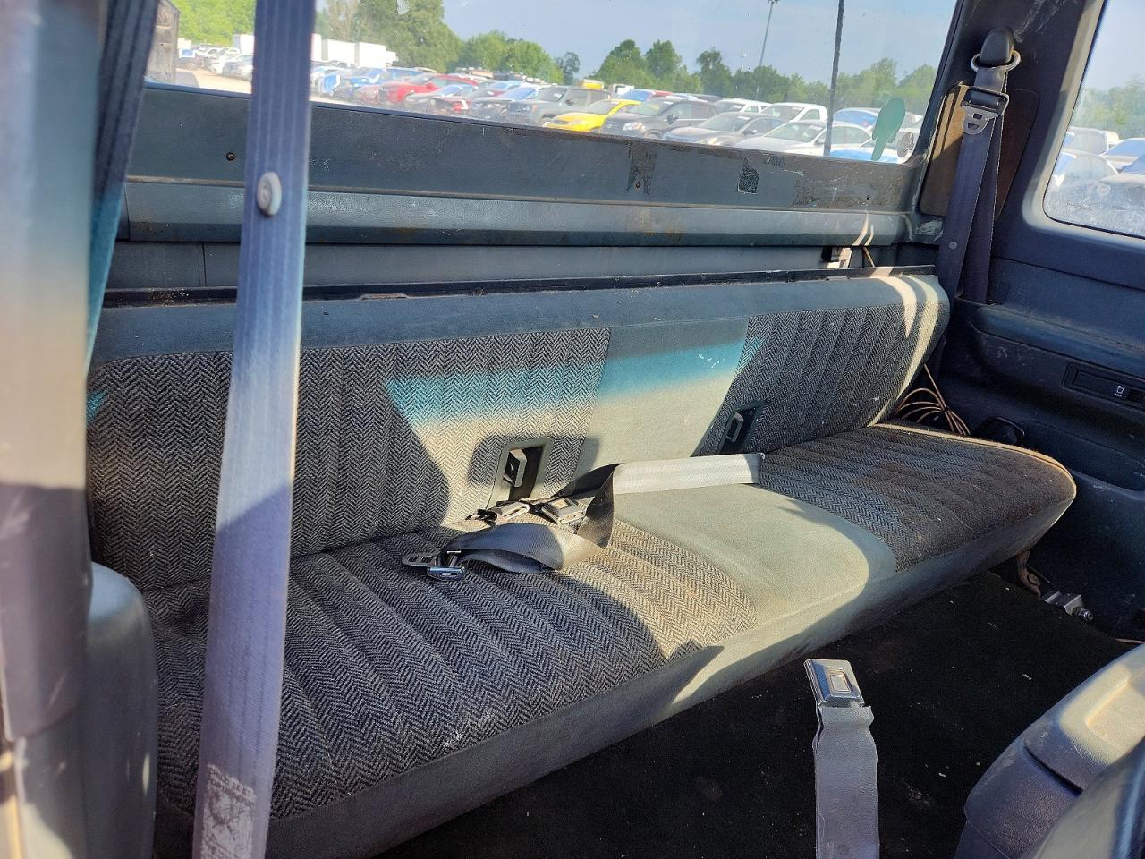 1993 Ford F150 Silver vin: 1FTEX14N7PKB28537