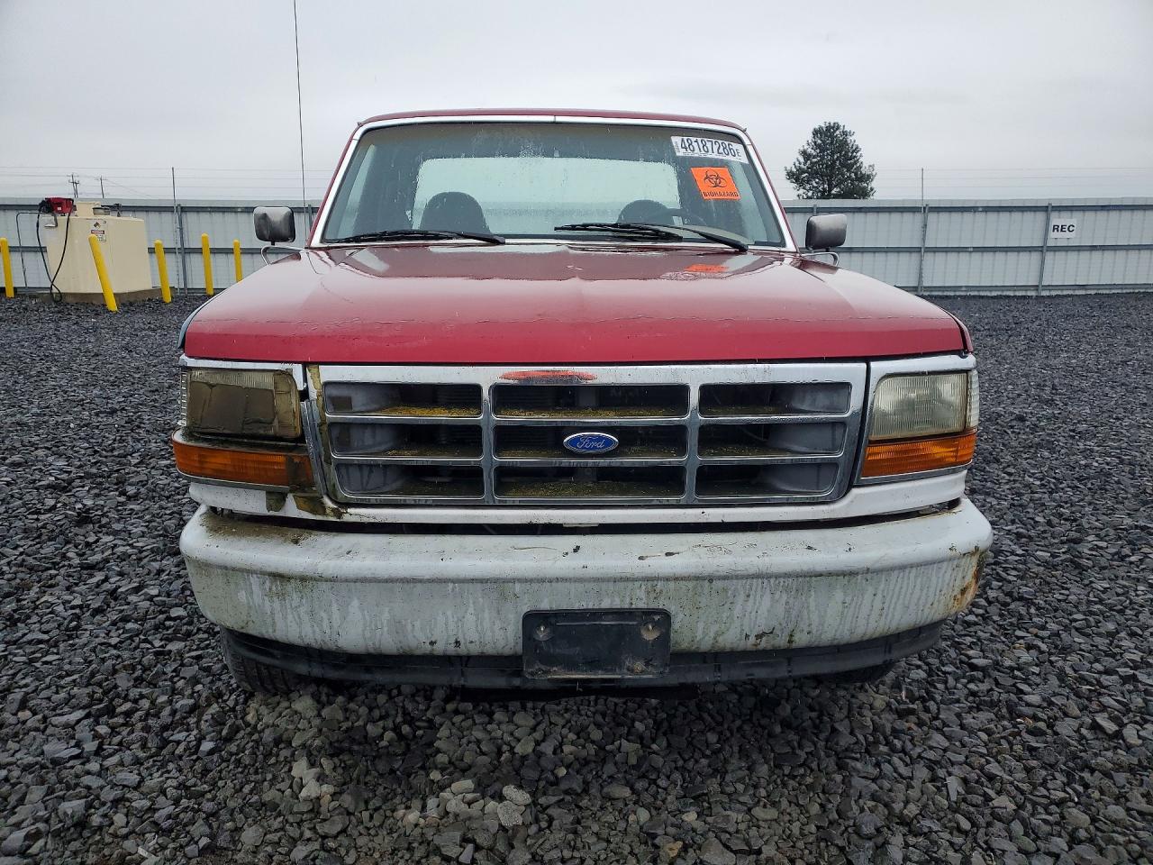 1995 Ford F150 Two Tone vin: 1FTEX14N9SKC29197