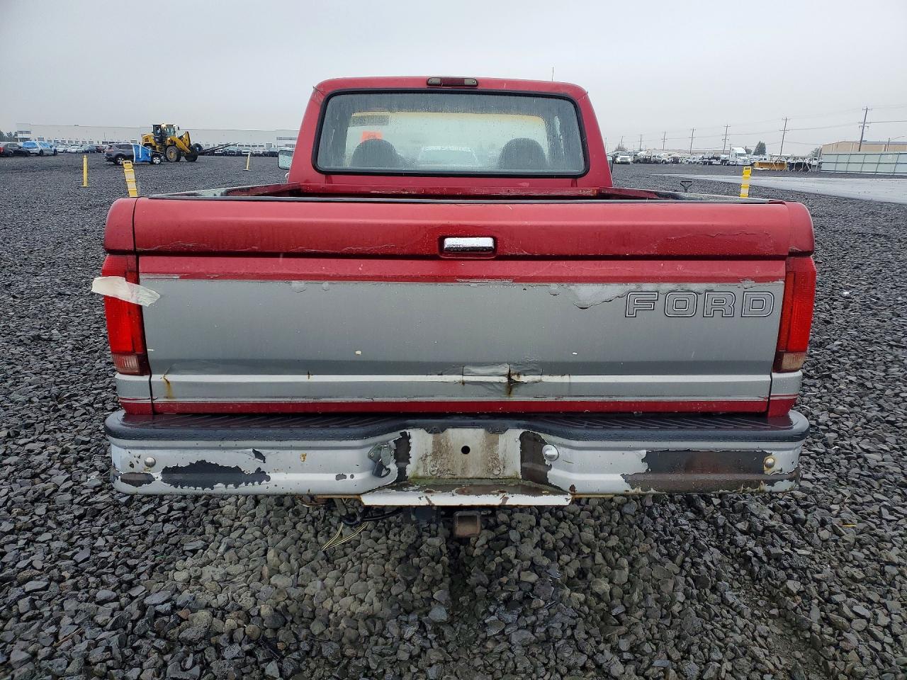 1995 Ford F150 Two Tone vin: 1FTEX14N9SKC29197