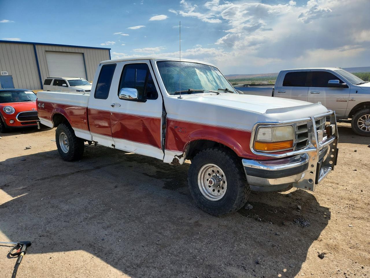 1992 Ford F150 Белый vin: 1FTEX14Y3NKA84091