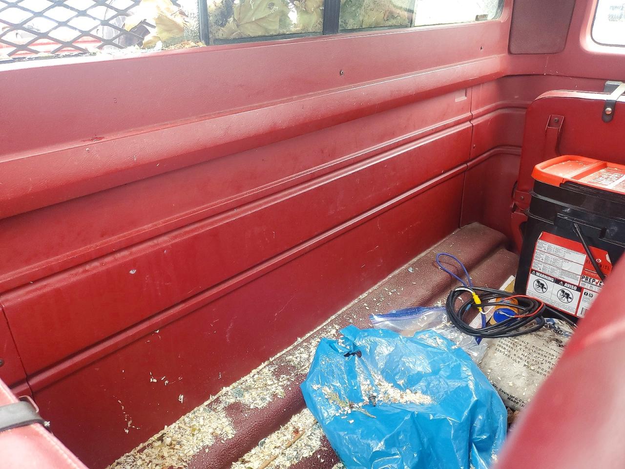 1992 Ford F150 Red vin: 1FTEX14Y7NKB45409