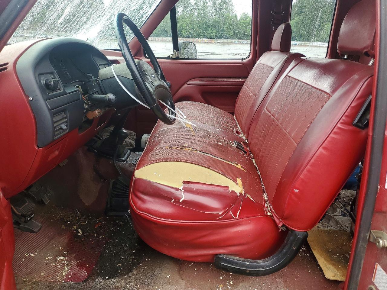 1992 Ford F150 Red vin: 1FTEX14Y7NKB45409