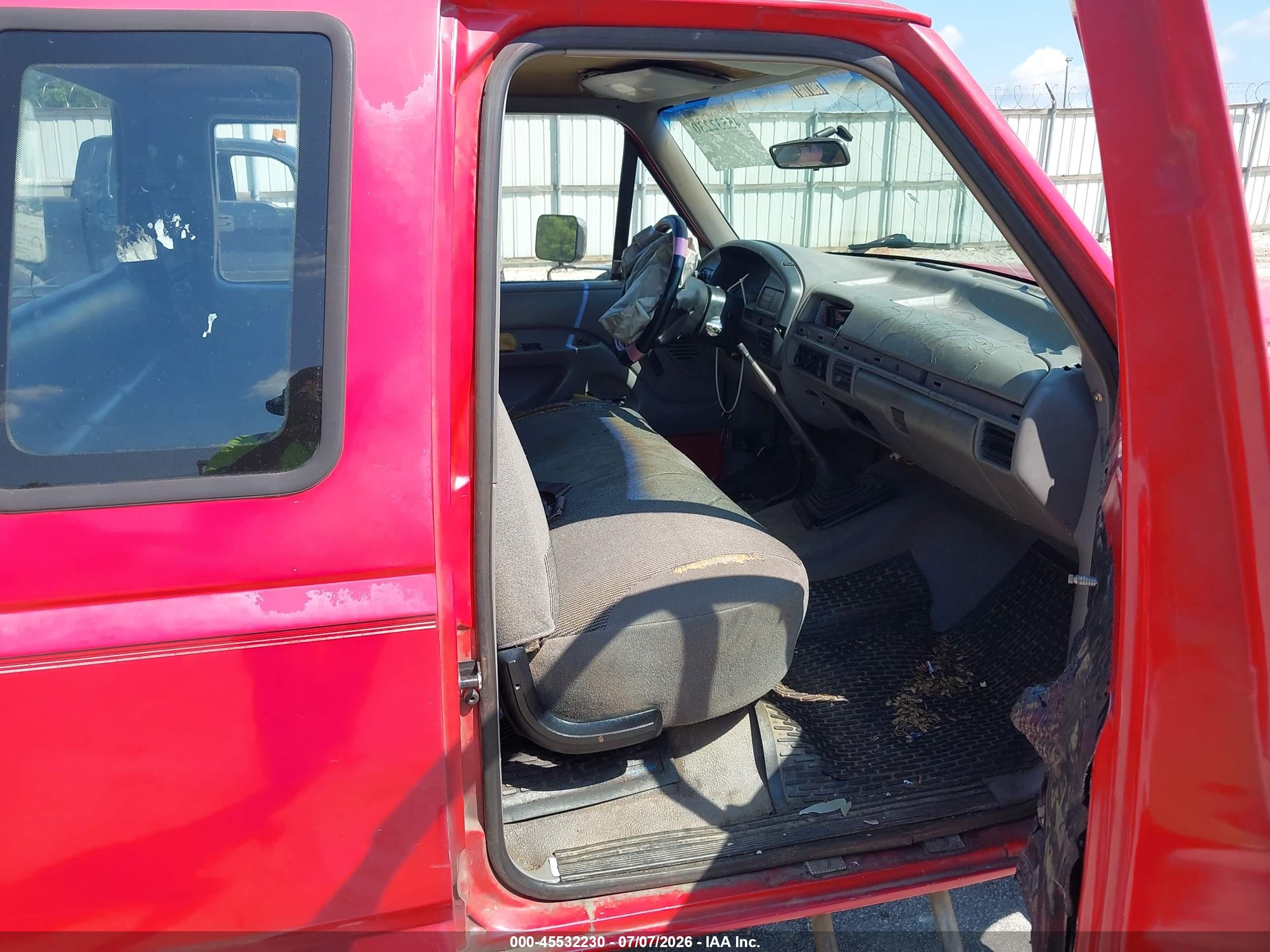 1995 Ford F150   Красный vin: 1FTEX14Y9SKB50302