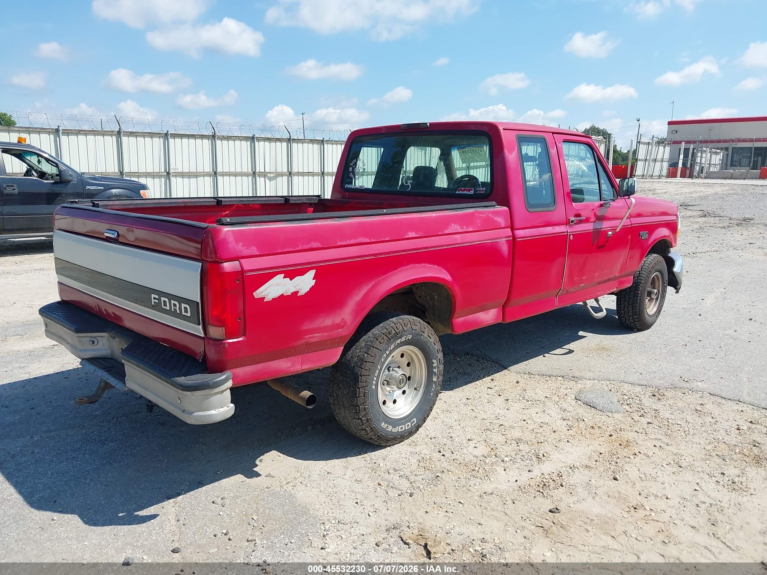 1995 Ford F150   Красный vin: 1FTEX14Y9SKB50302